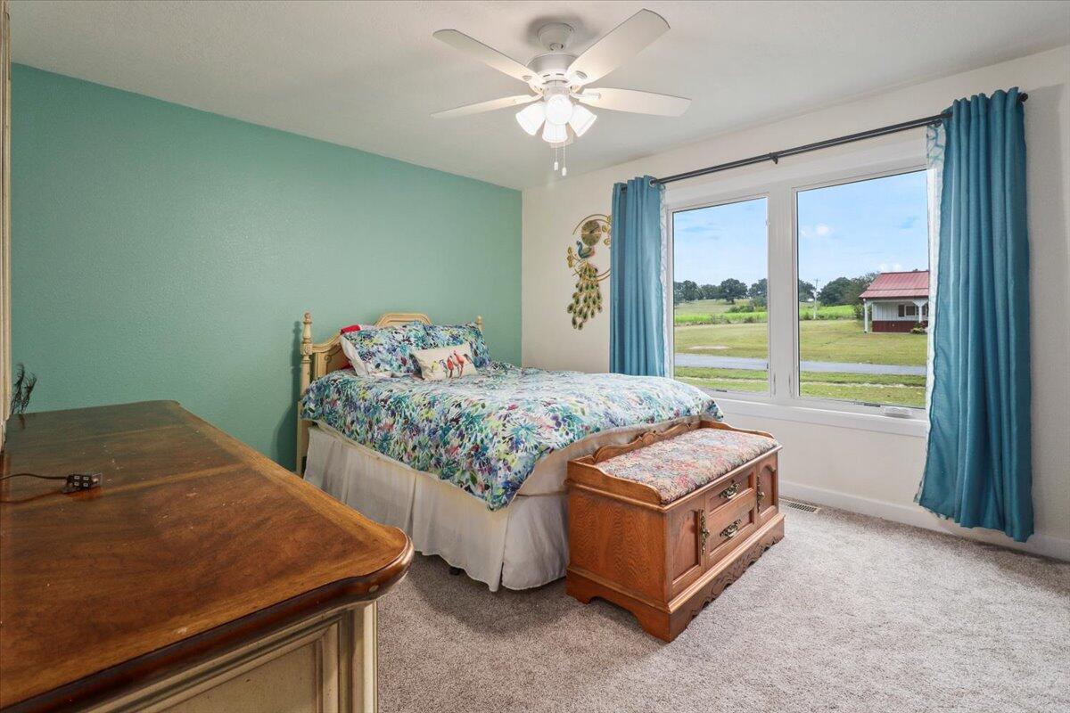 8495 Highway N Property Photo 26