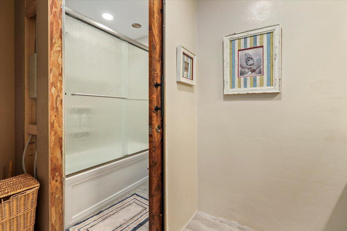 8495 Highway N Property Photo 28