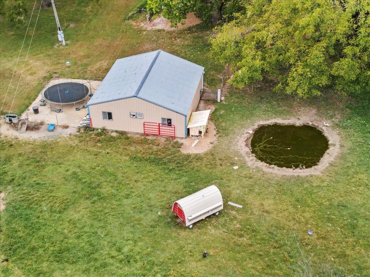 8495 Highway N Property Photo 37