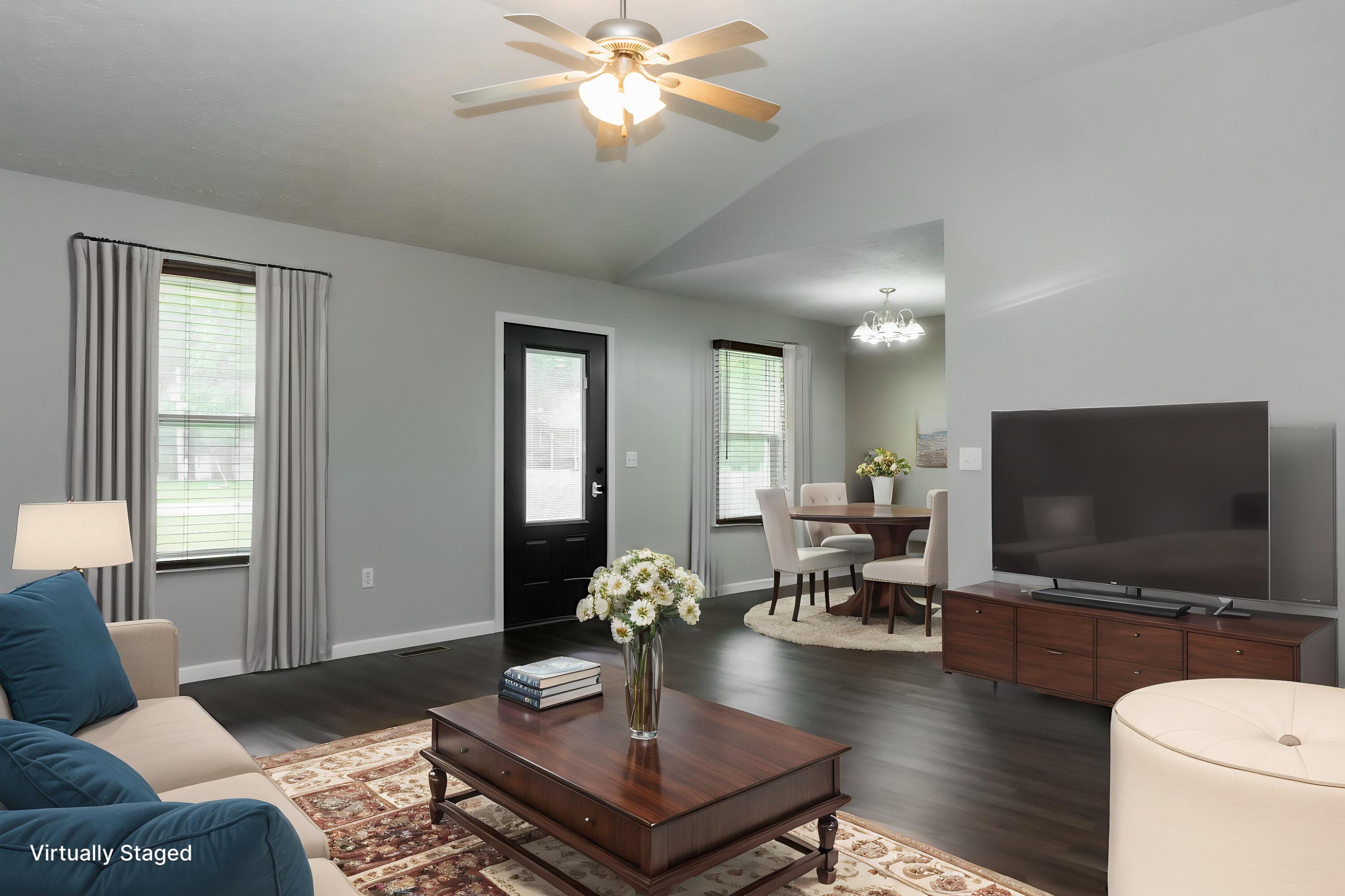 122 North Walnut Avenue Property Photo 6