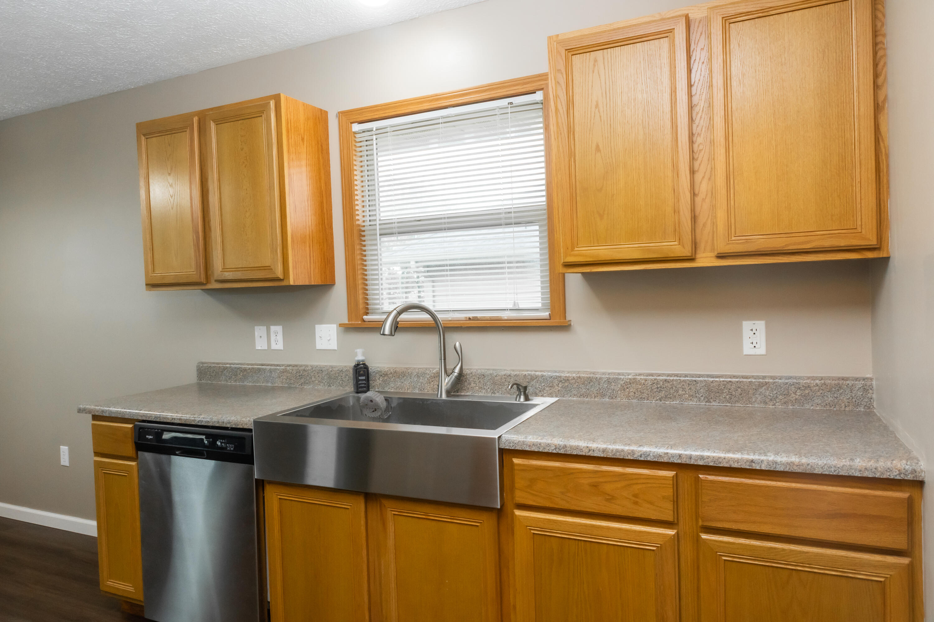 122 North Walnut Avenue Property Photo 13
