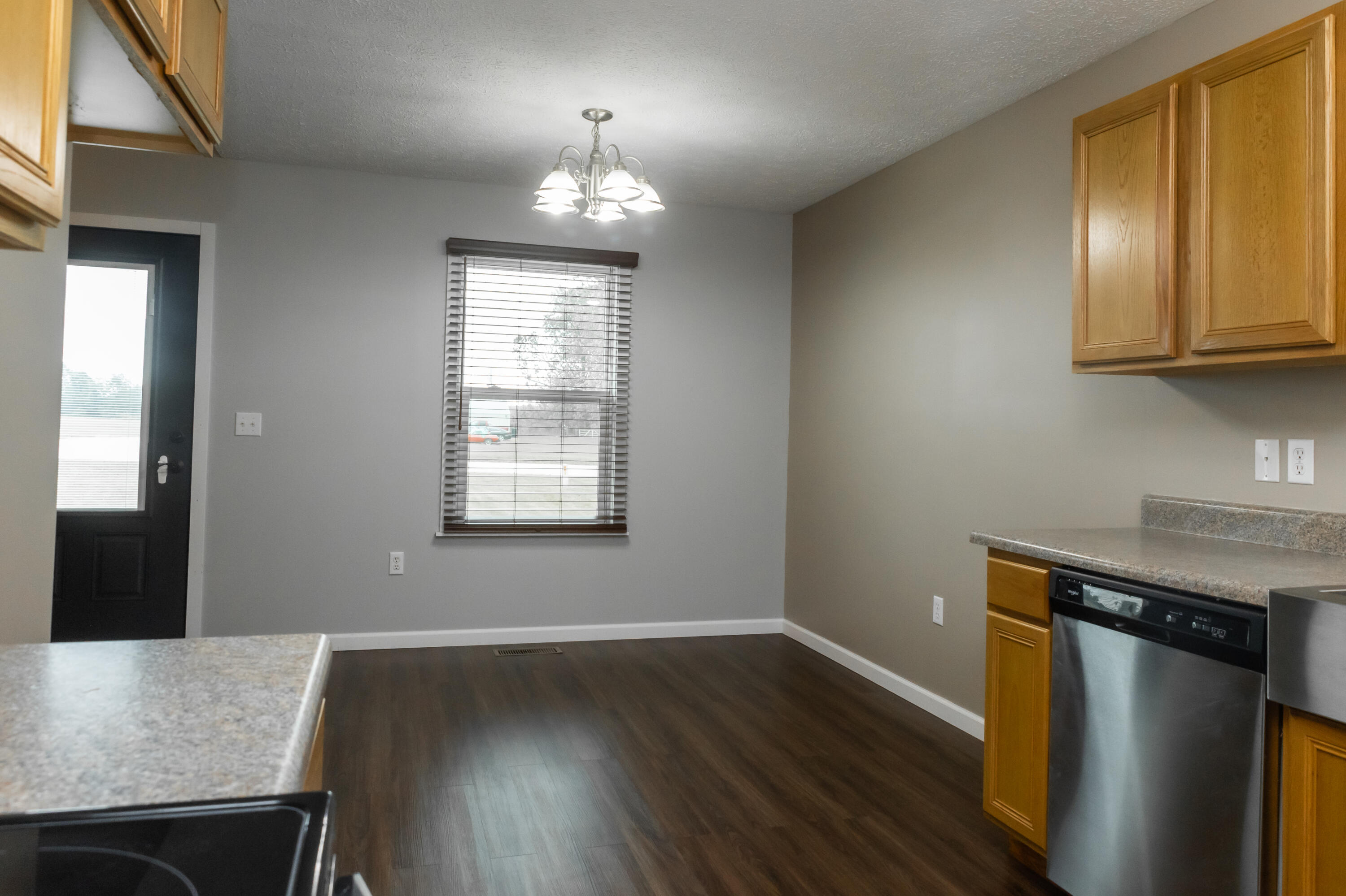 122 North Walnut Avenue Property Photo 15