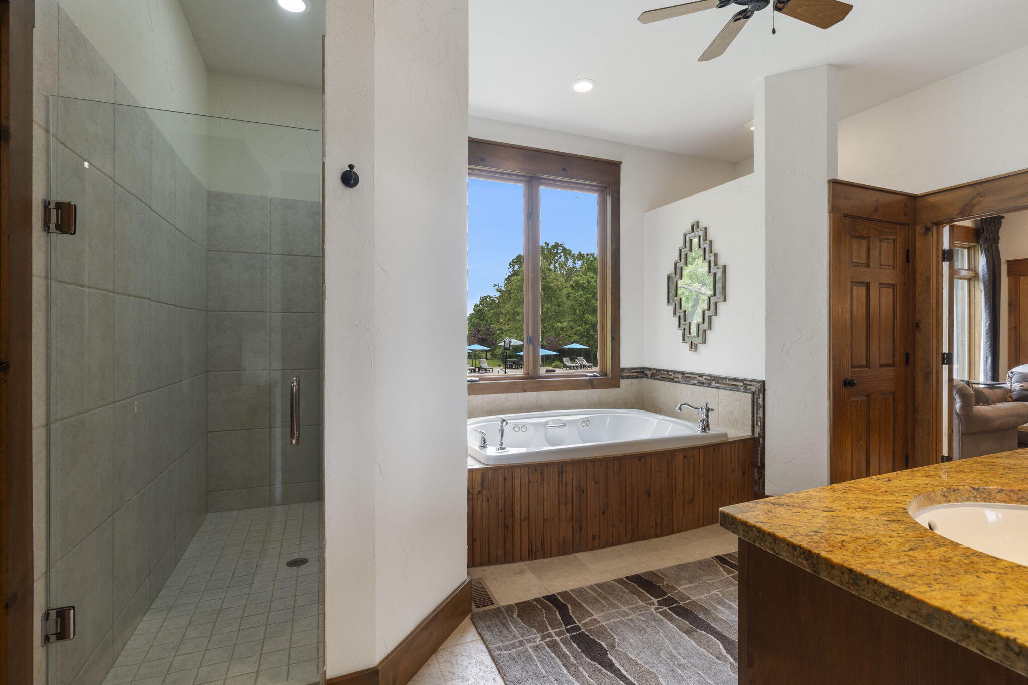 1007 Headwaters Drive Property Photo 38