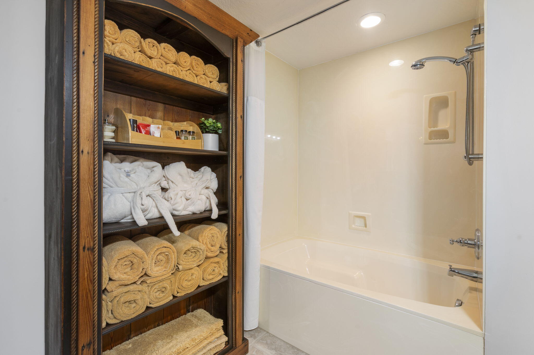 1007 Headwaters Drive Property Photo 65