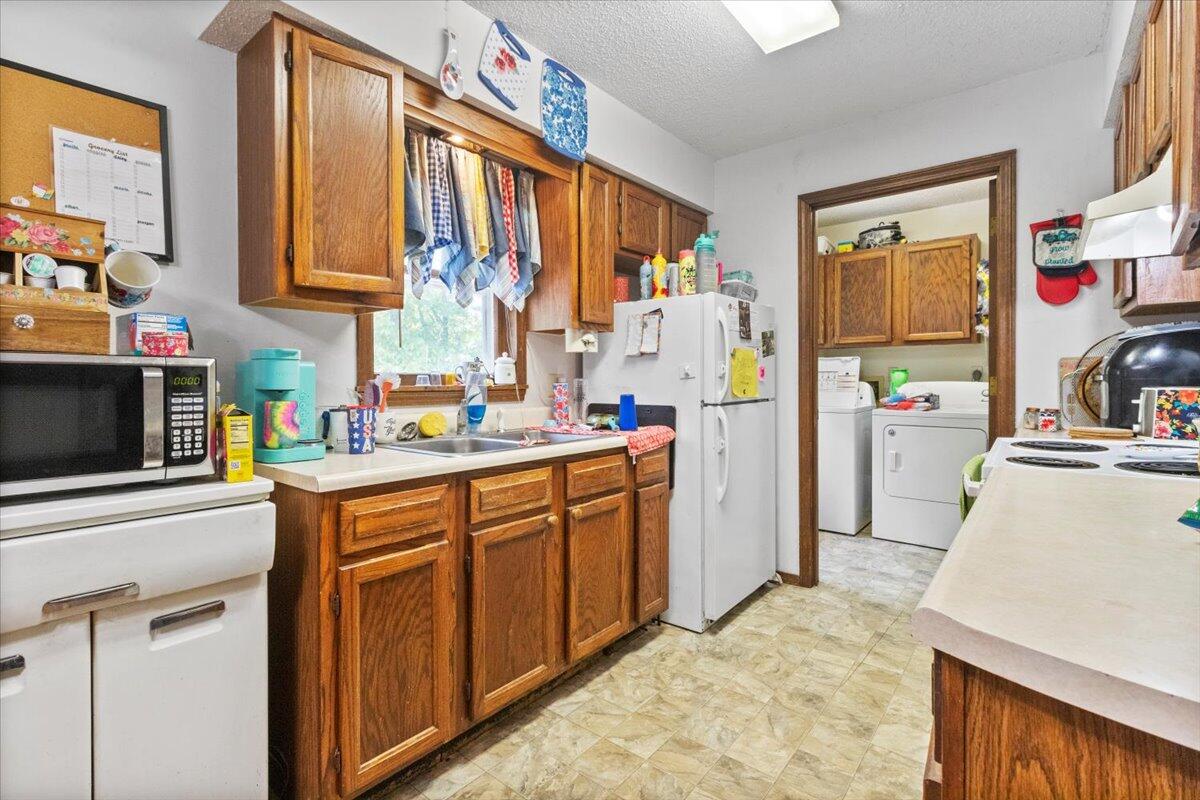 16888 Mo. Highway 19 Property Photo 8