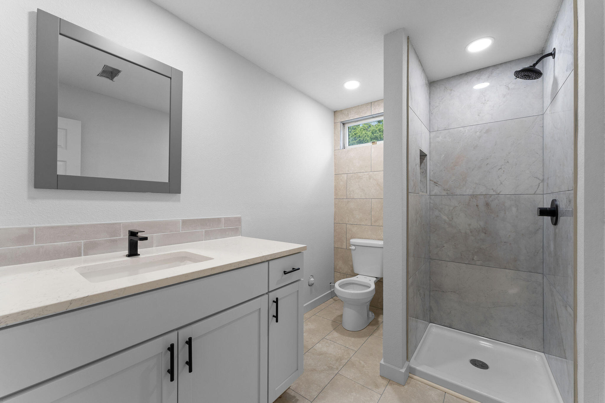 25609 Hillcrest Drive Property Photo 27