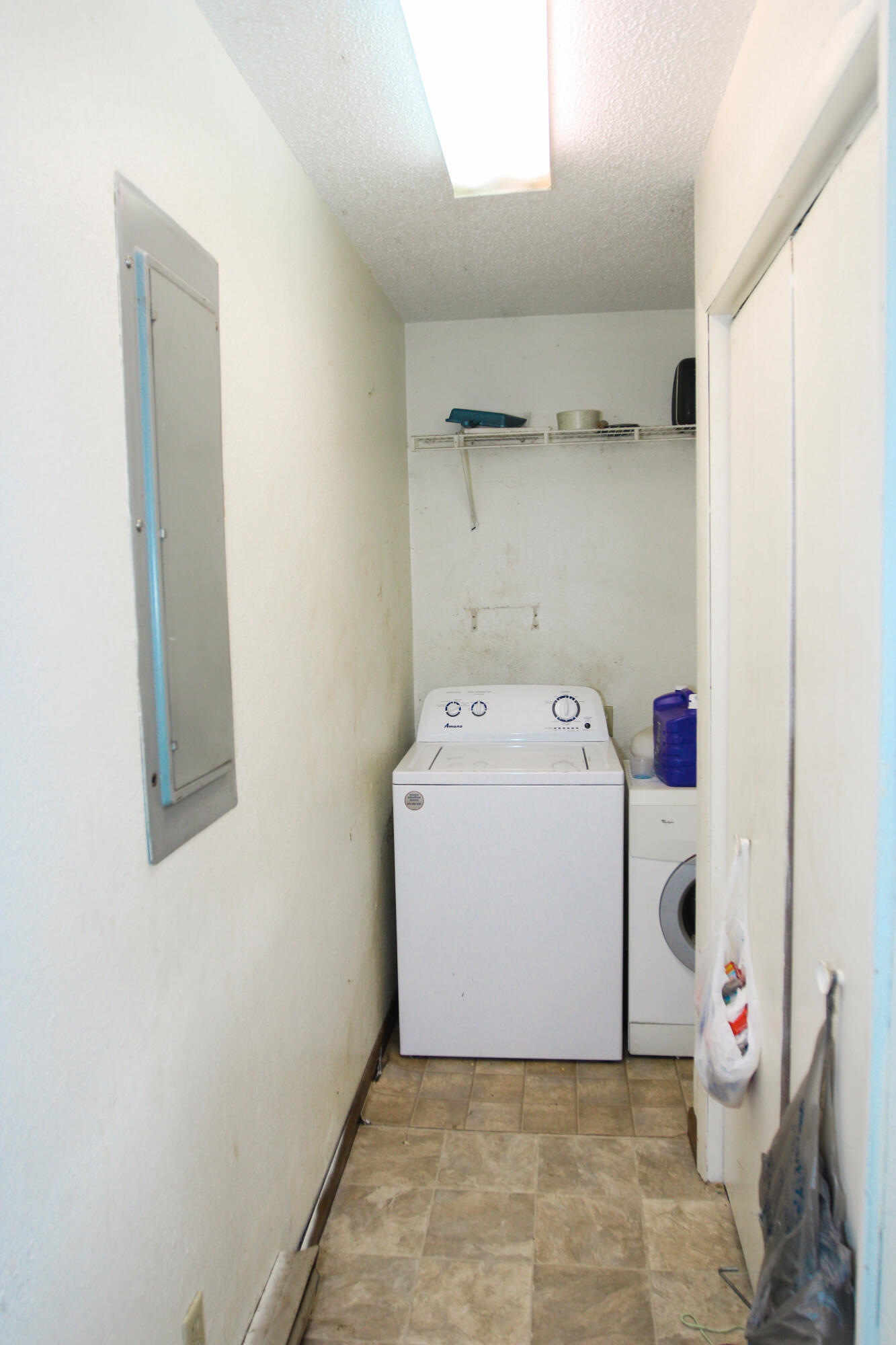 9 Carte Square Property Photo 7