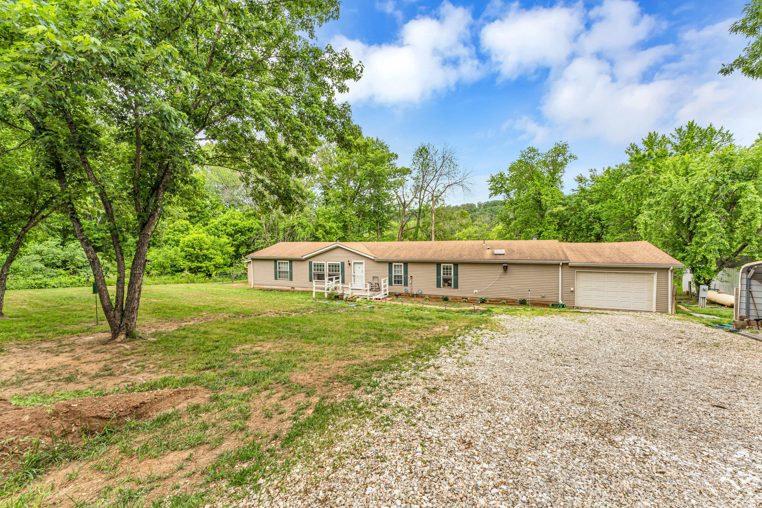 1161 State Highway 176 Property Photo 1