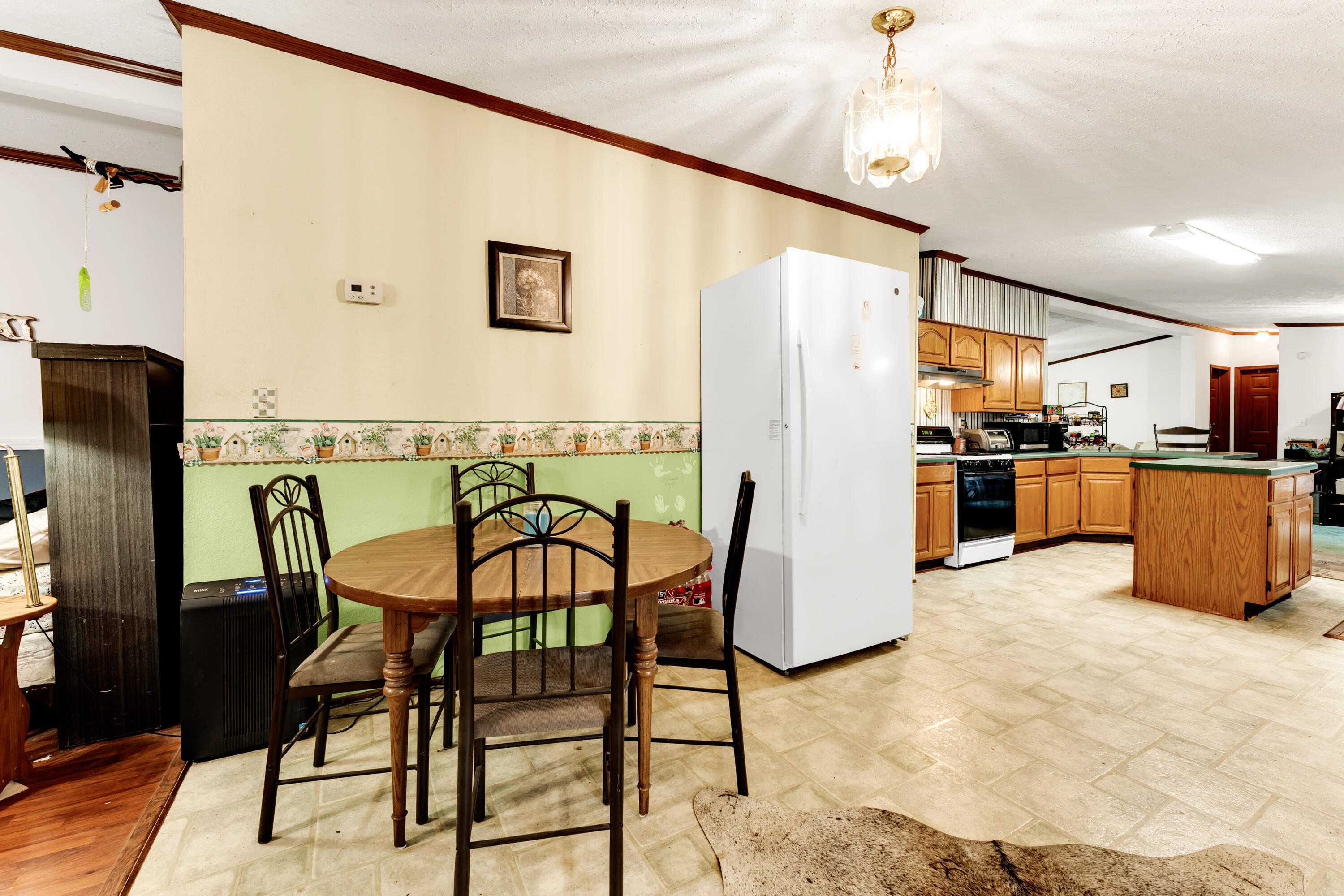 1161 State Highway 176 Property Photo 9