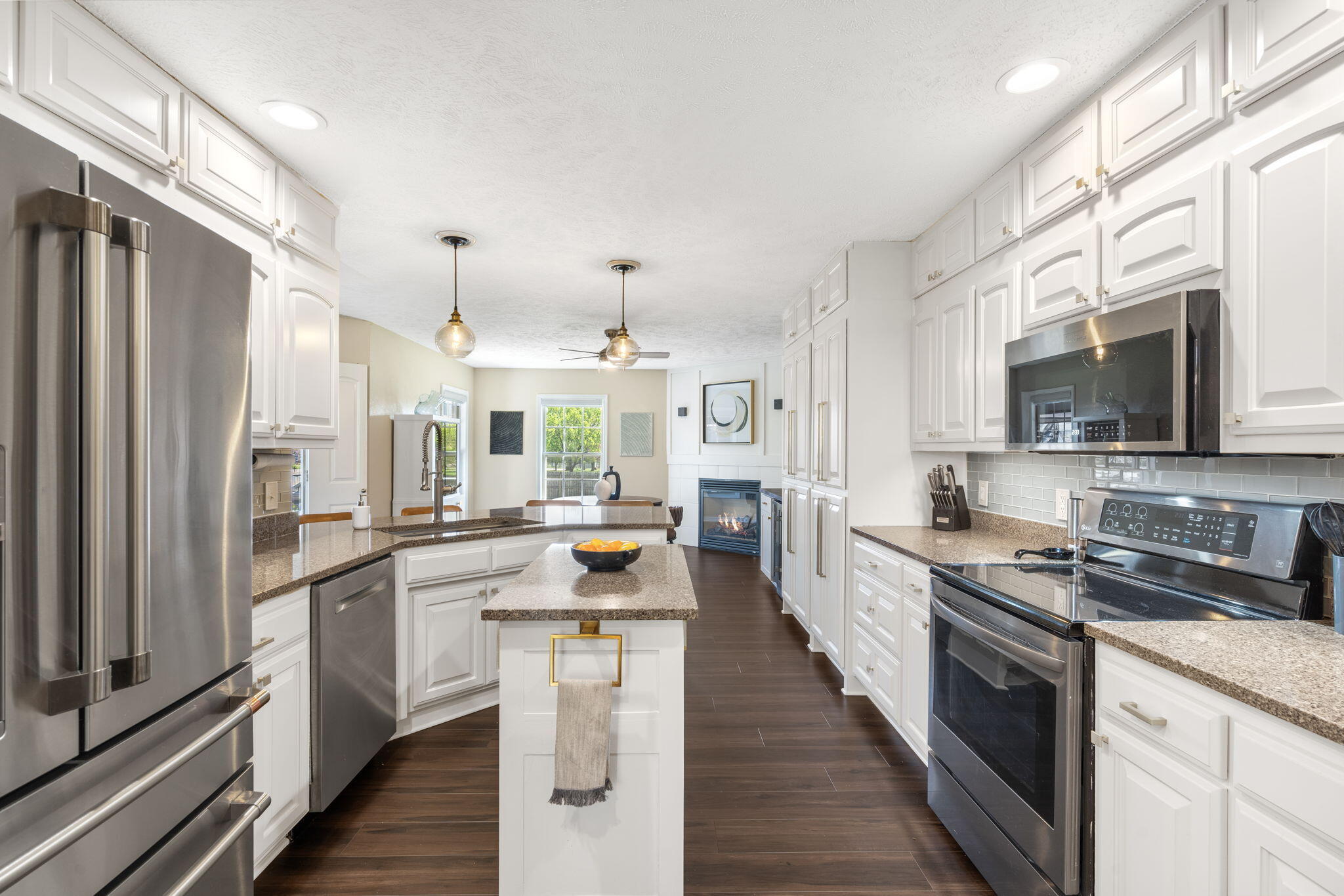 1701 Twin Oaks Drive Property Photo 14