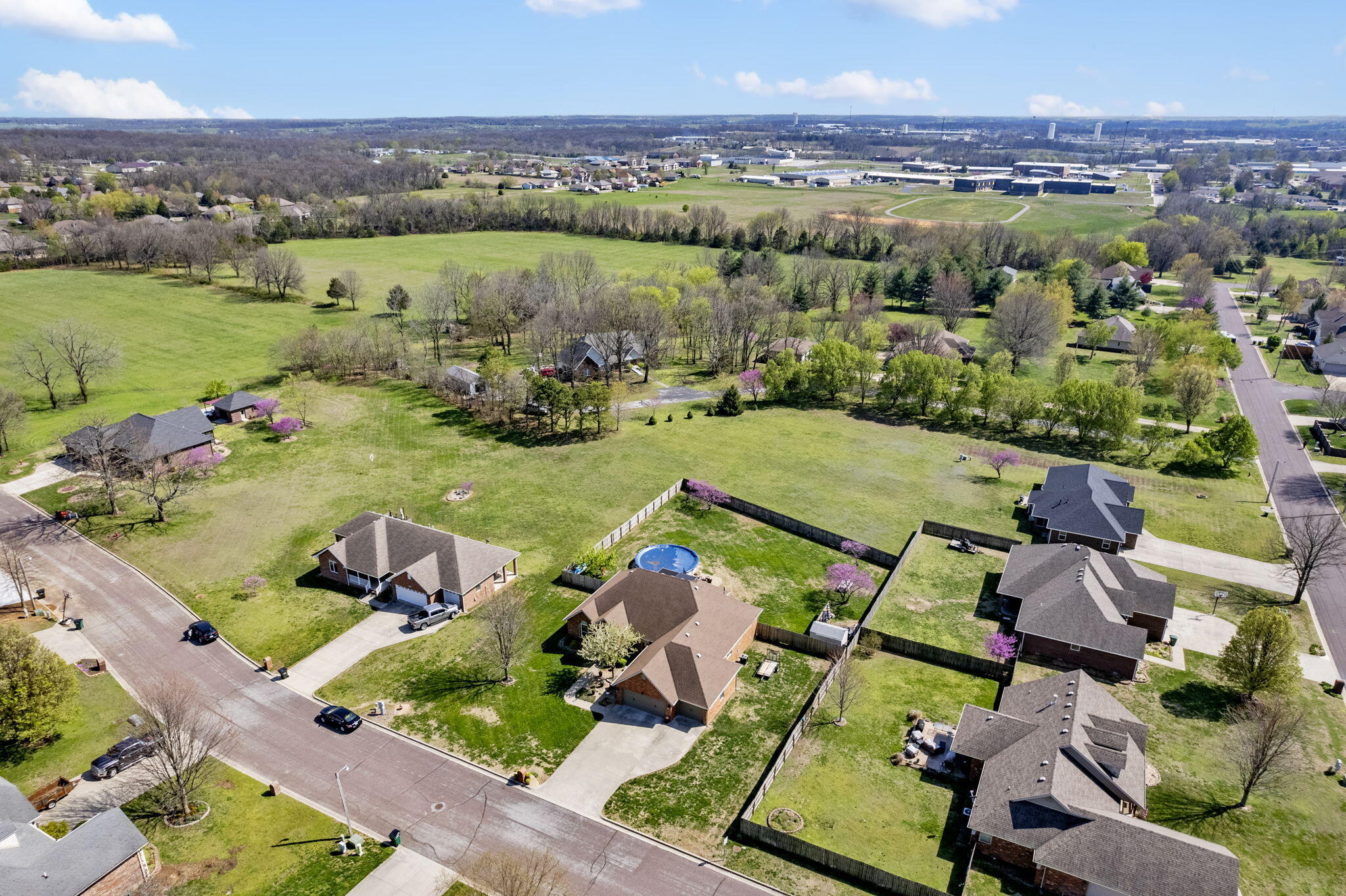 1701 Twin Oaks Drive Property Photo 39