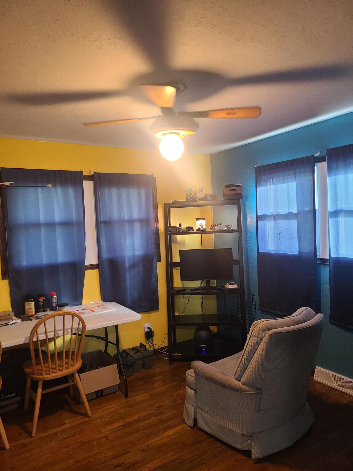 511 3rd Street Property Photo 4