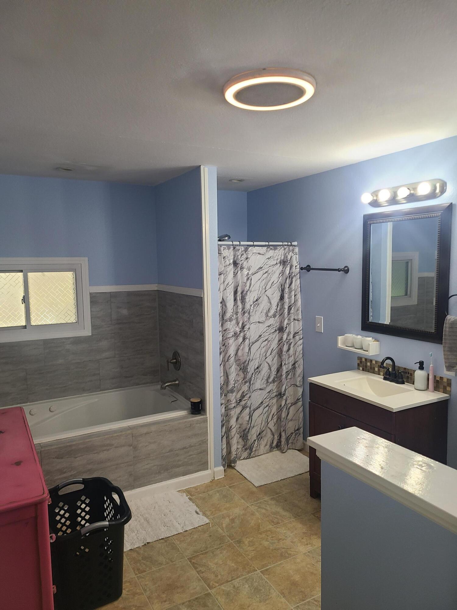 511 3rd Street Property Photo 14