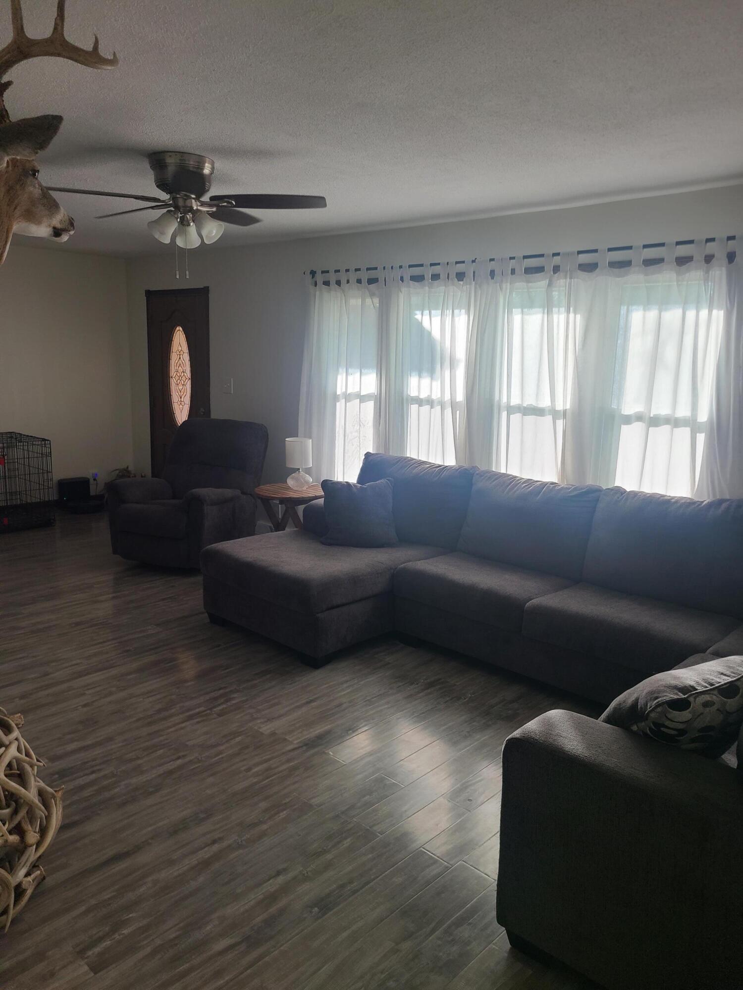 511 3rd Street Property Photo 21