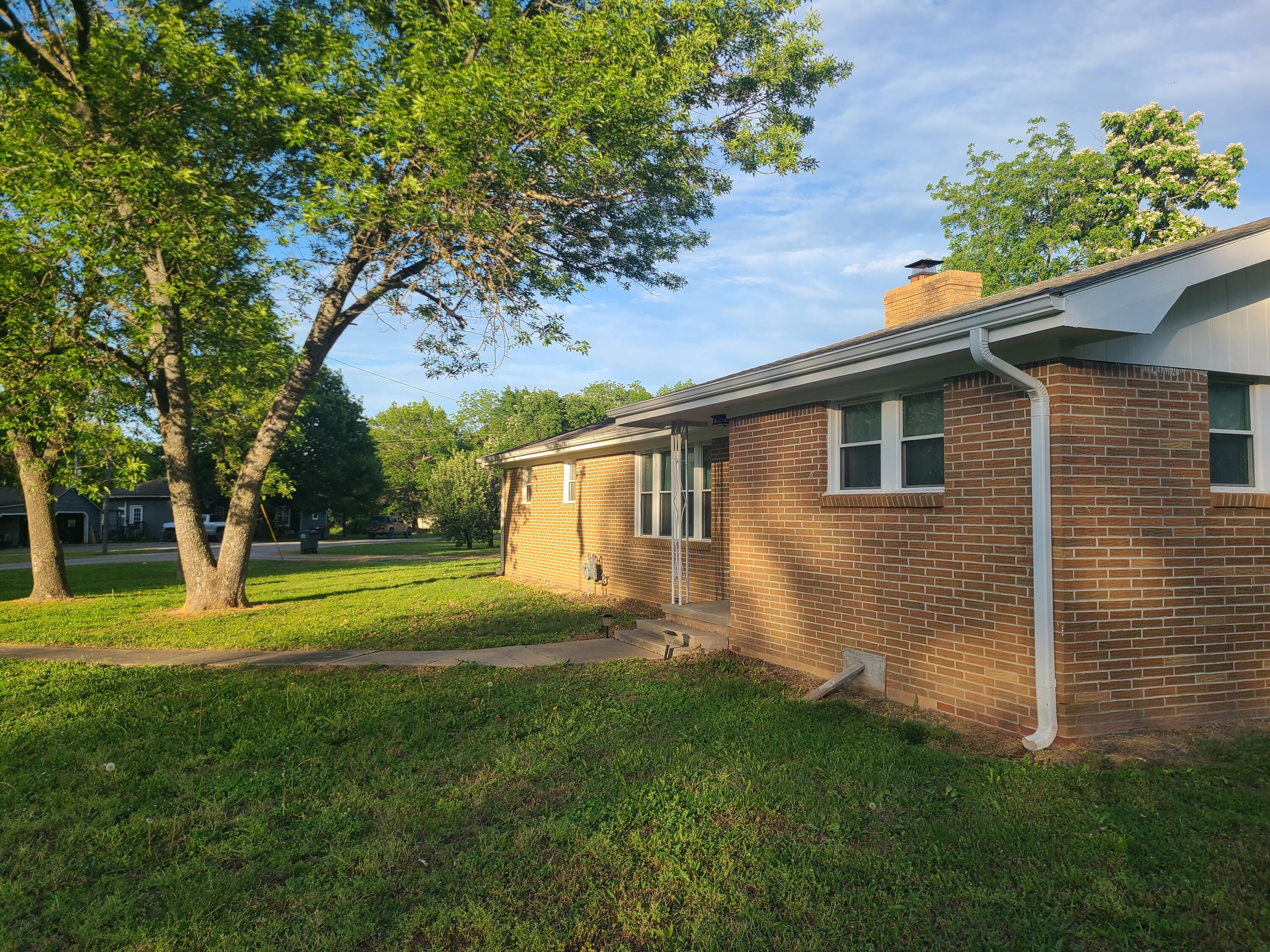 511 3rd Street Property Photo 30
