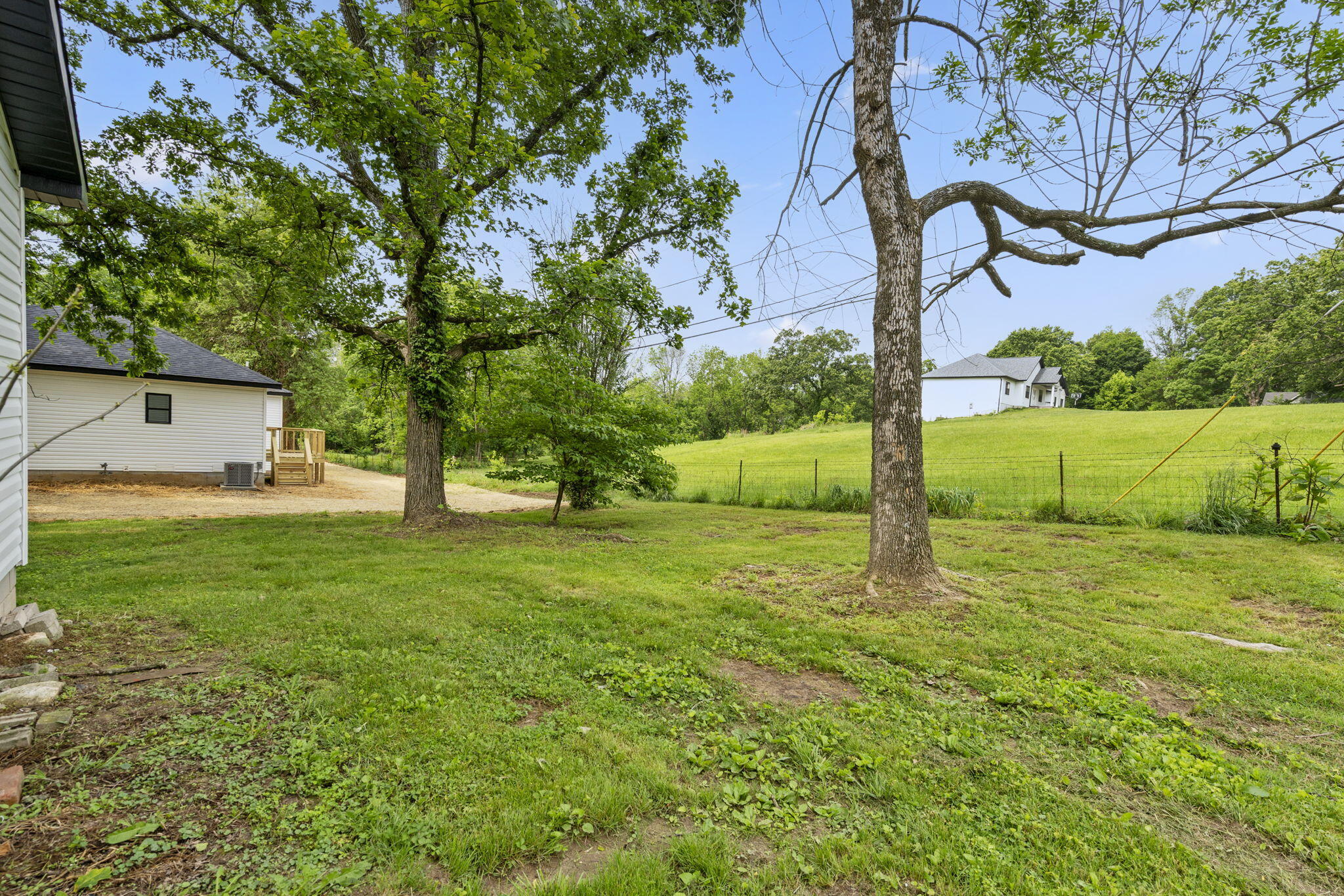 806 Iris Avenue Property Photo 19