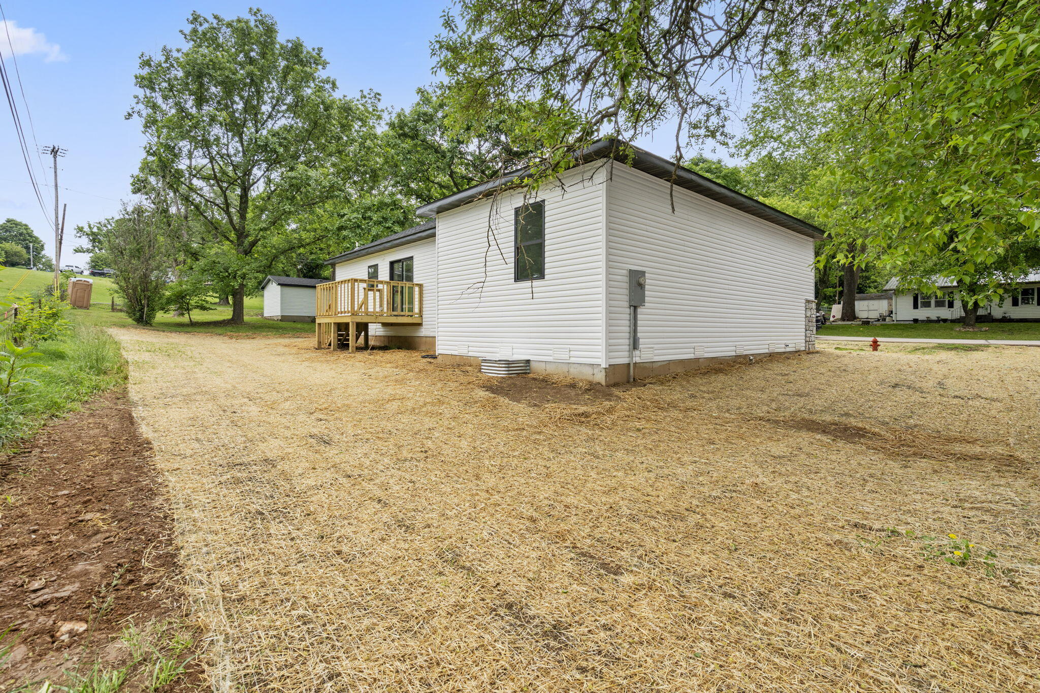 806 Iris Avenue Property Photo 22