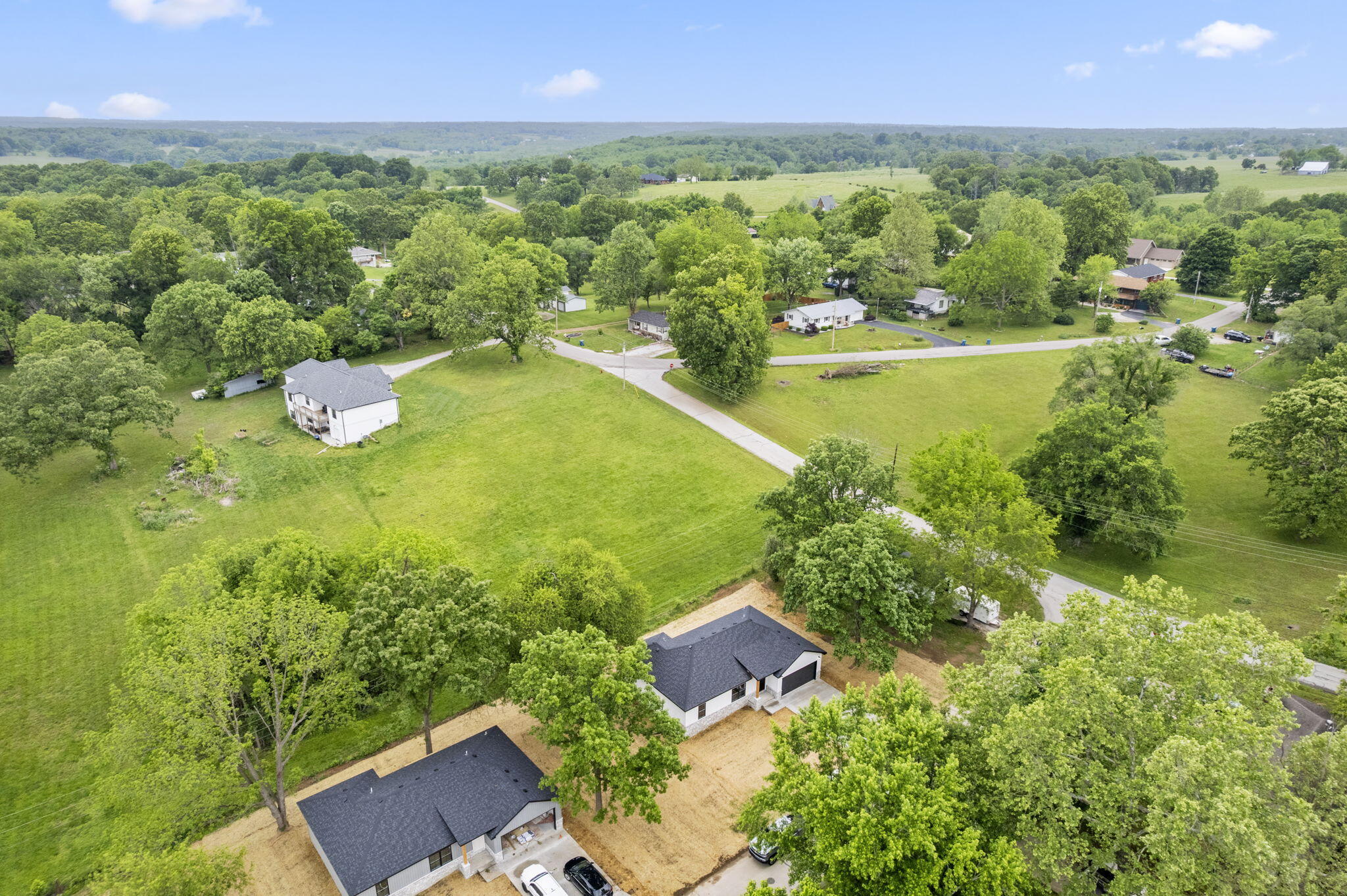 806 Iris Avenue Property Photo 25