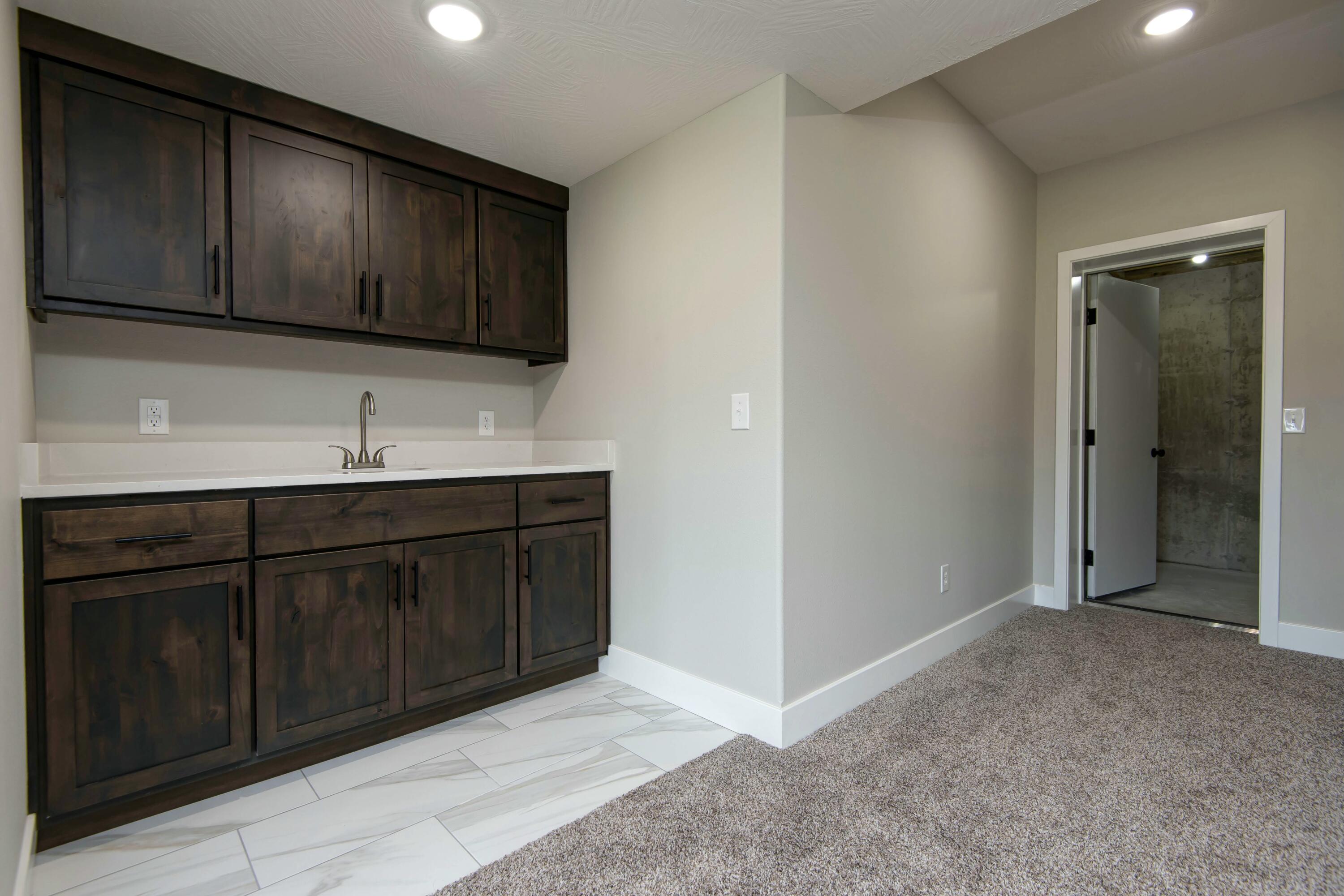 4225 South Hollow Branch Way Property Photo 7