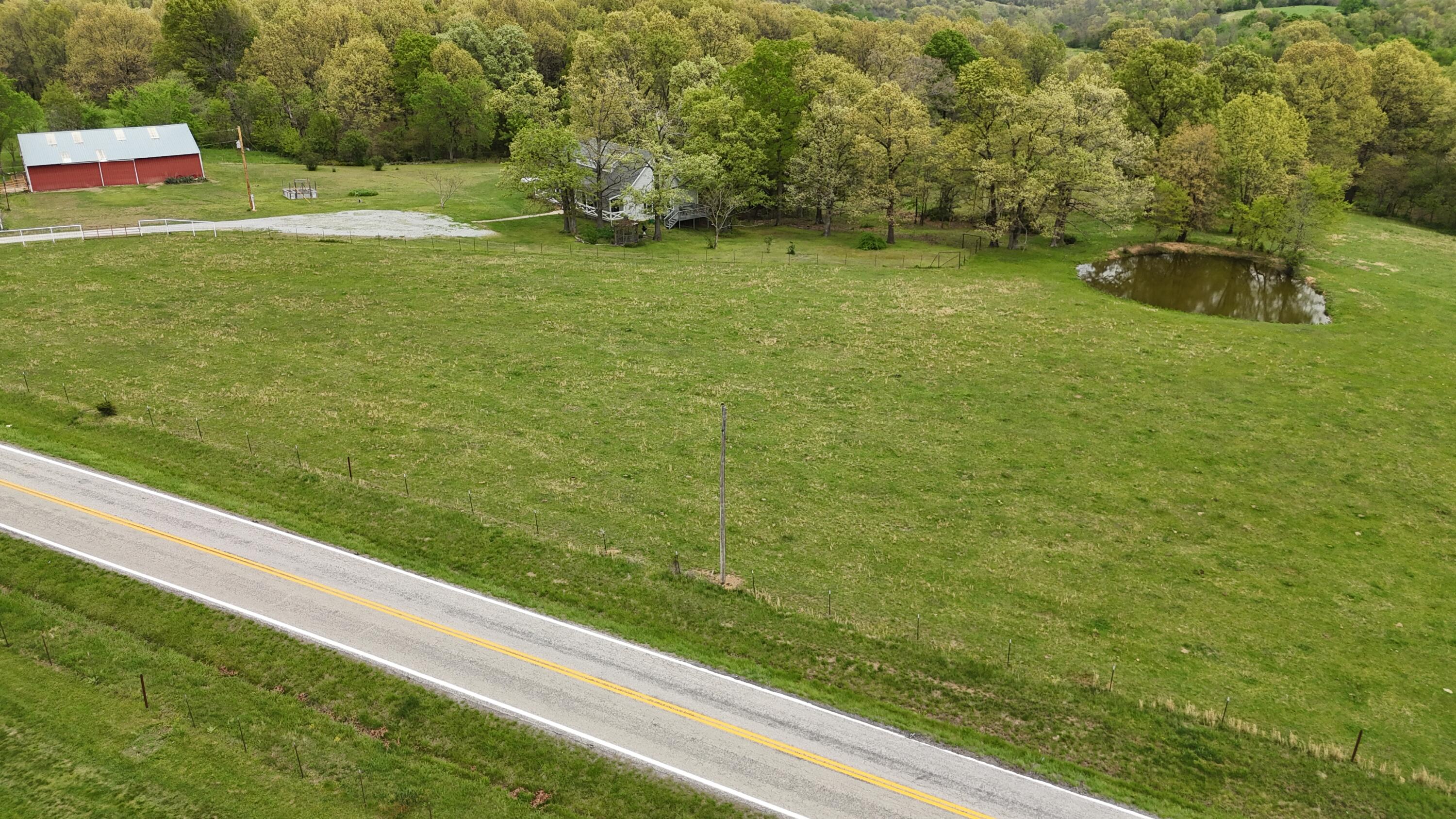 12452 State Hwy C Property Photo 8