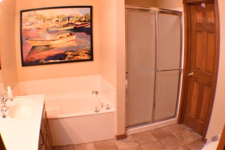 4622 South West Avenue Property Photo 10