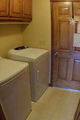 4622 South West Avenue Property Photo 16