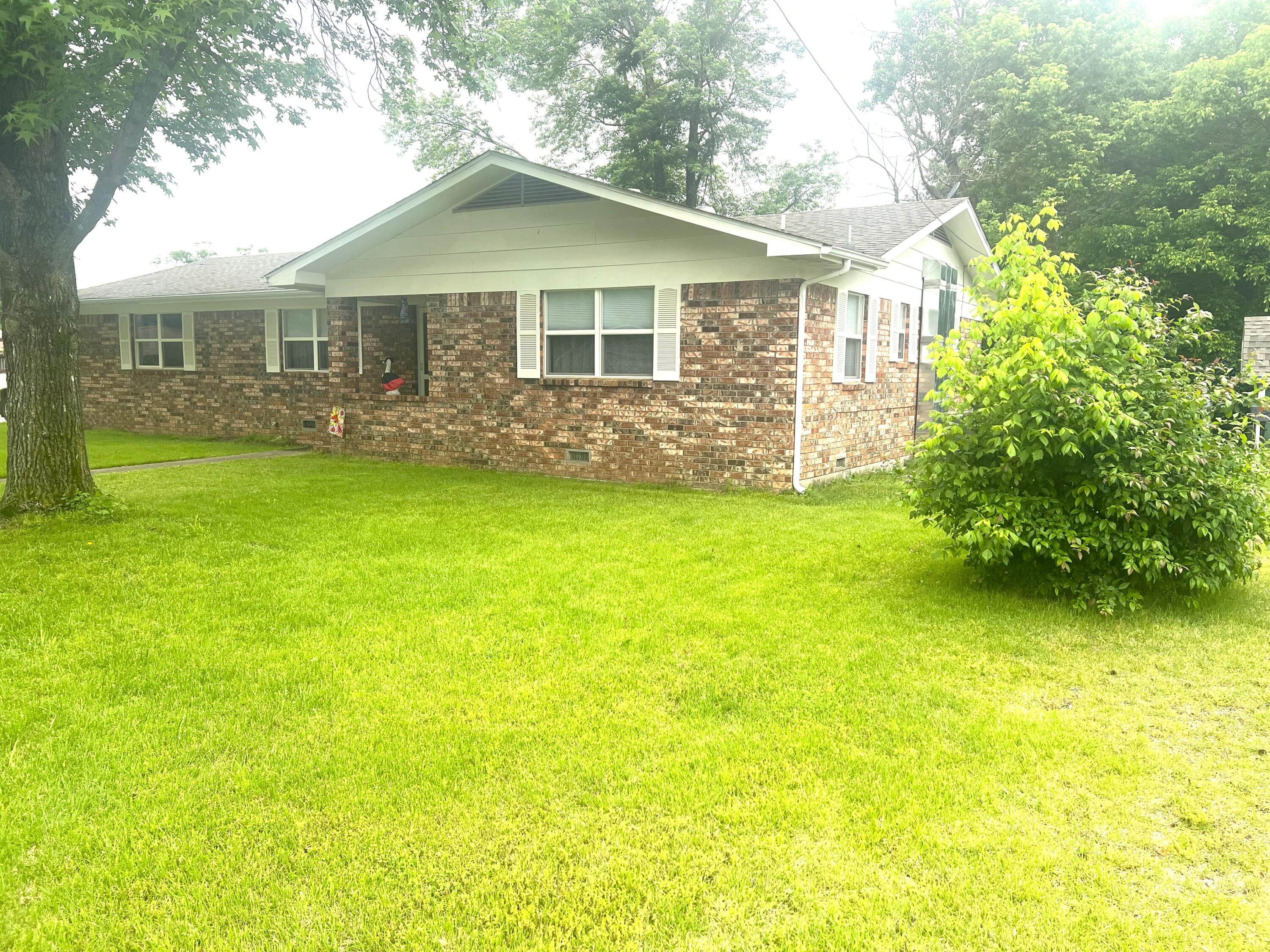 608 North Chapman Street Property Photo 12