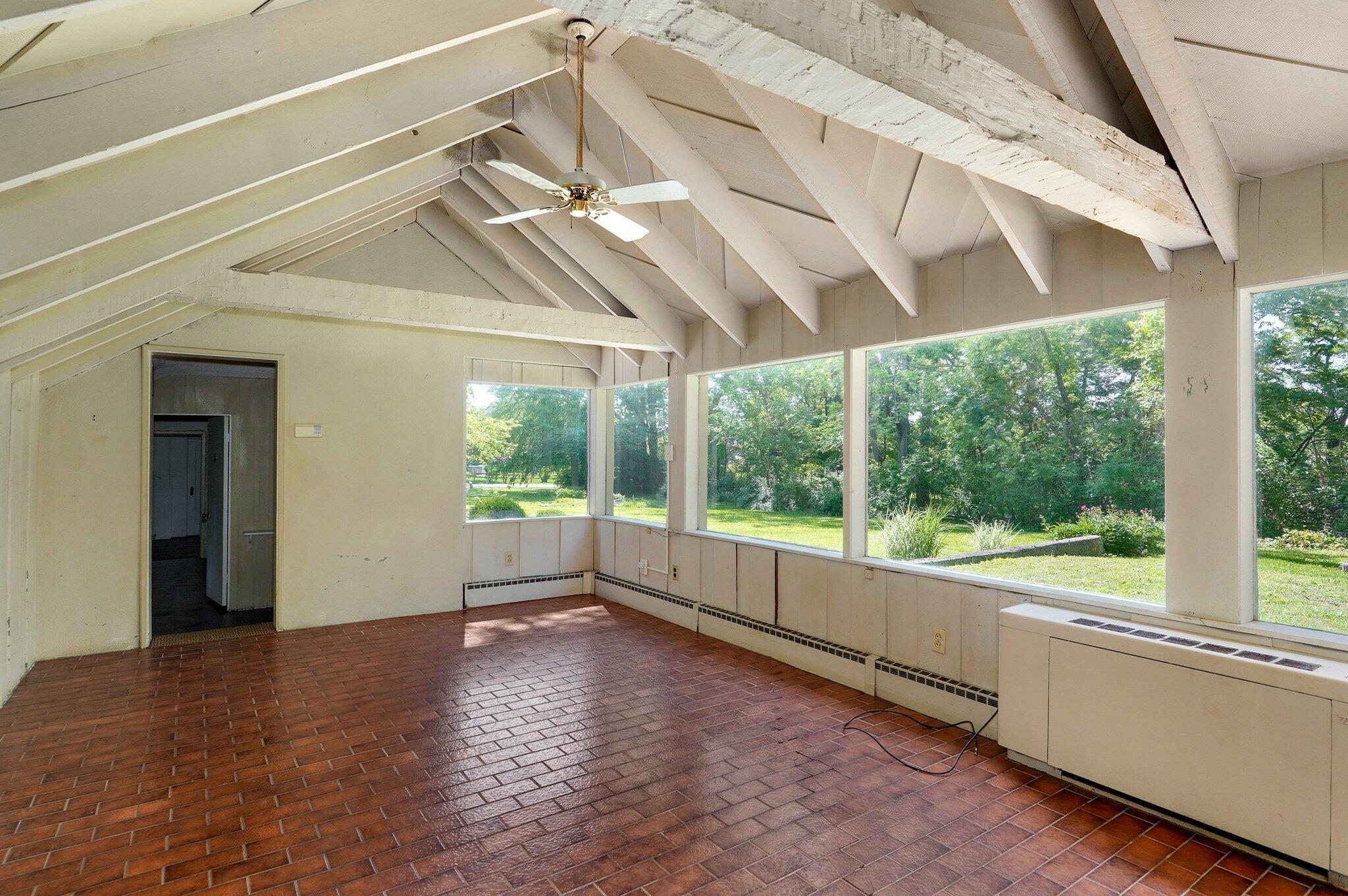2240 East Fritts Lane Property Photo 20