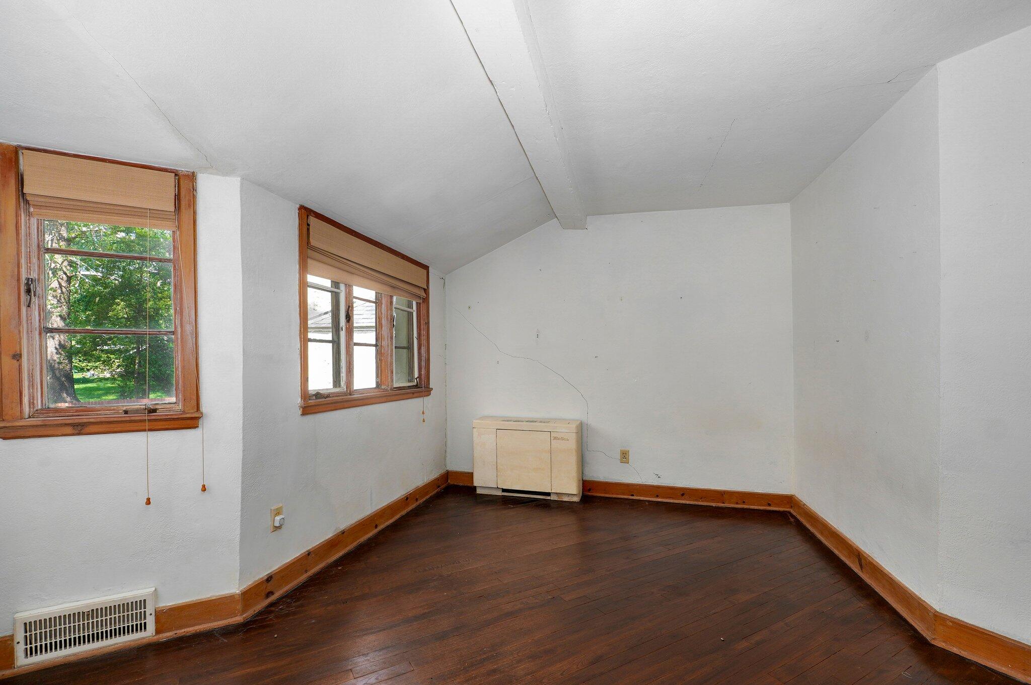 2240 East Fritts Lane Property Photo 25
