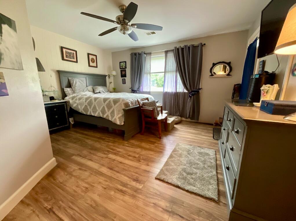 123 River Point Road Property Photo 15