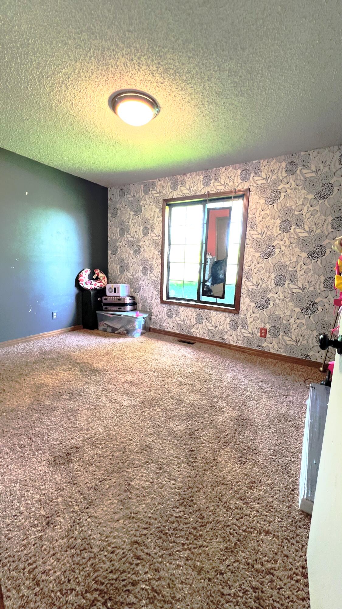 803 Jessica Drive Property Photo 8