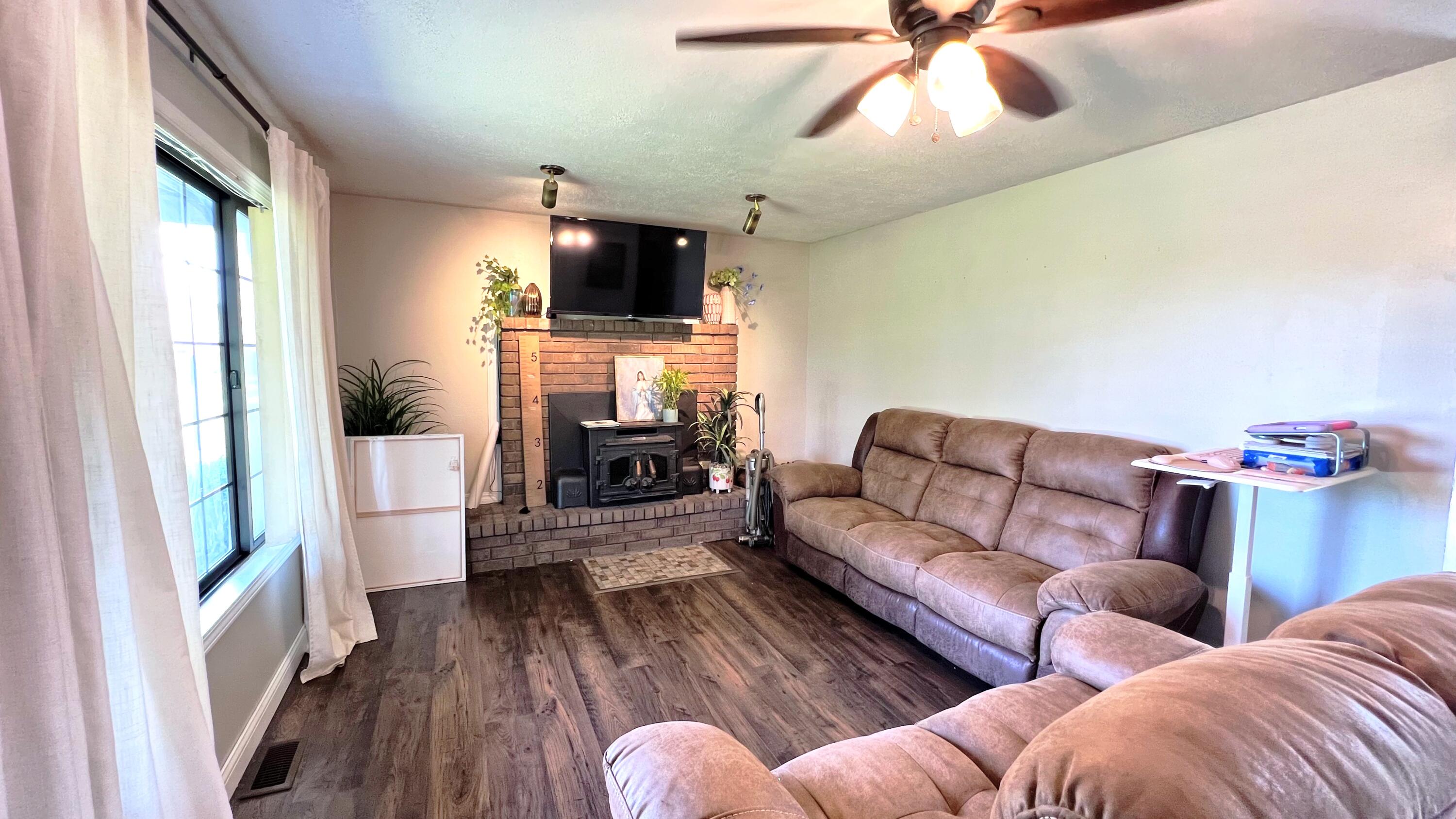 803 Jessica Drive Property Photo 15