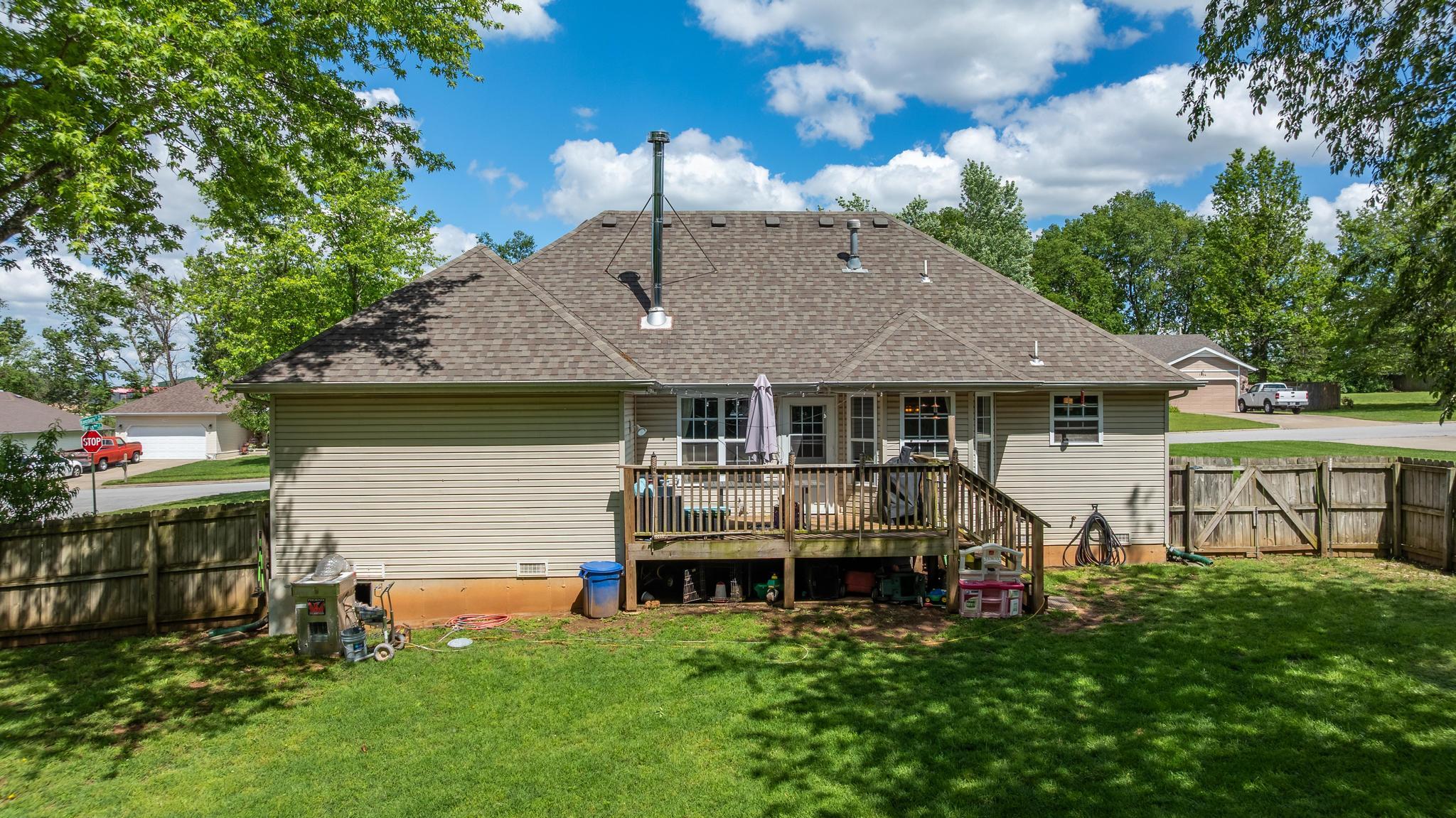 1727 South Burks Avenue Property Photo 37