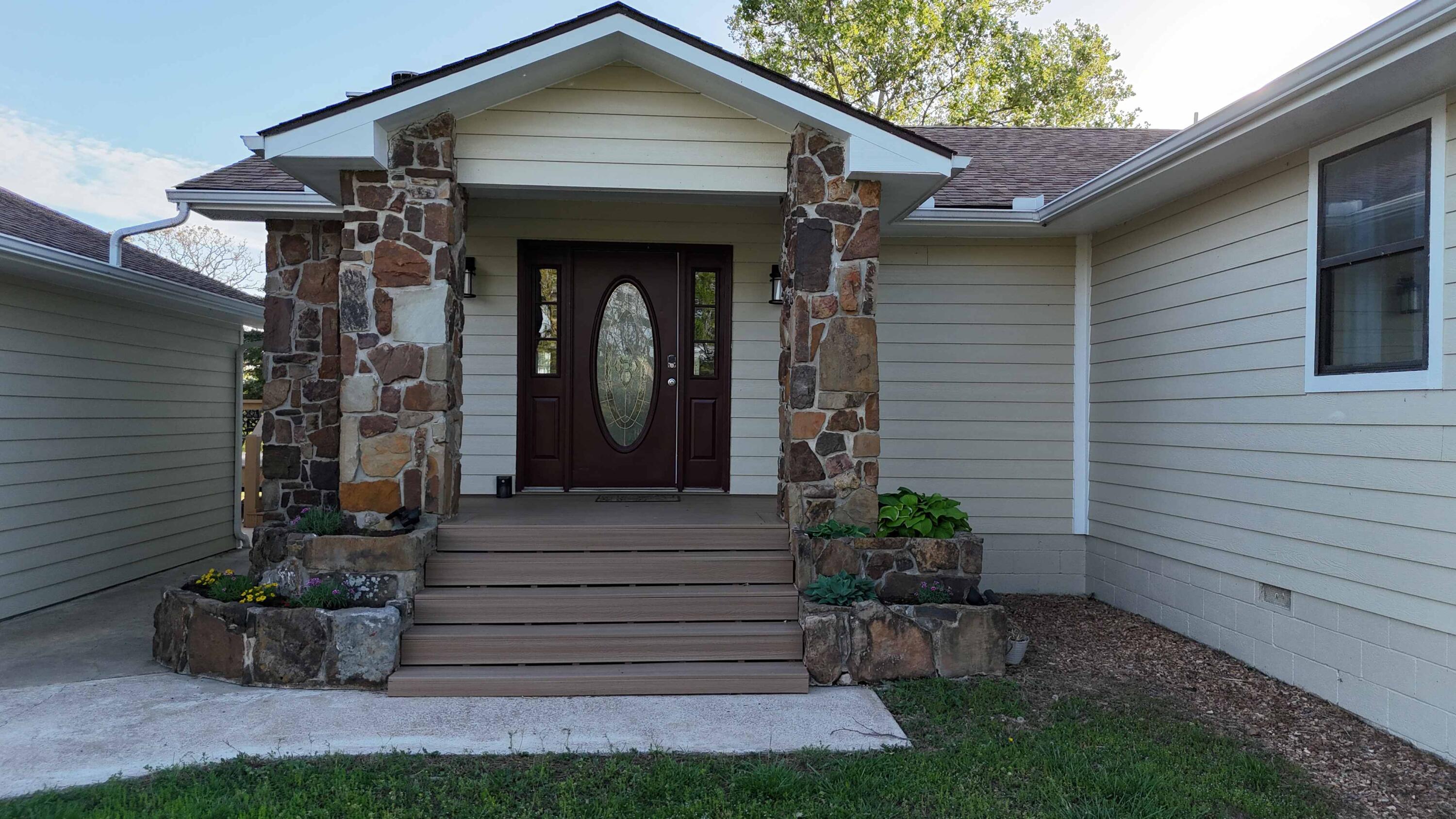 27324 Farm Road 1255 Property Photo 2