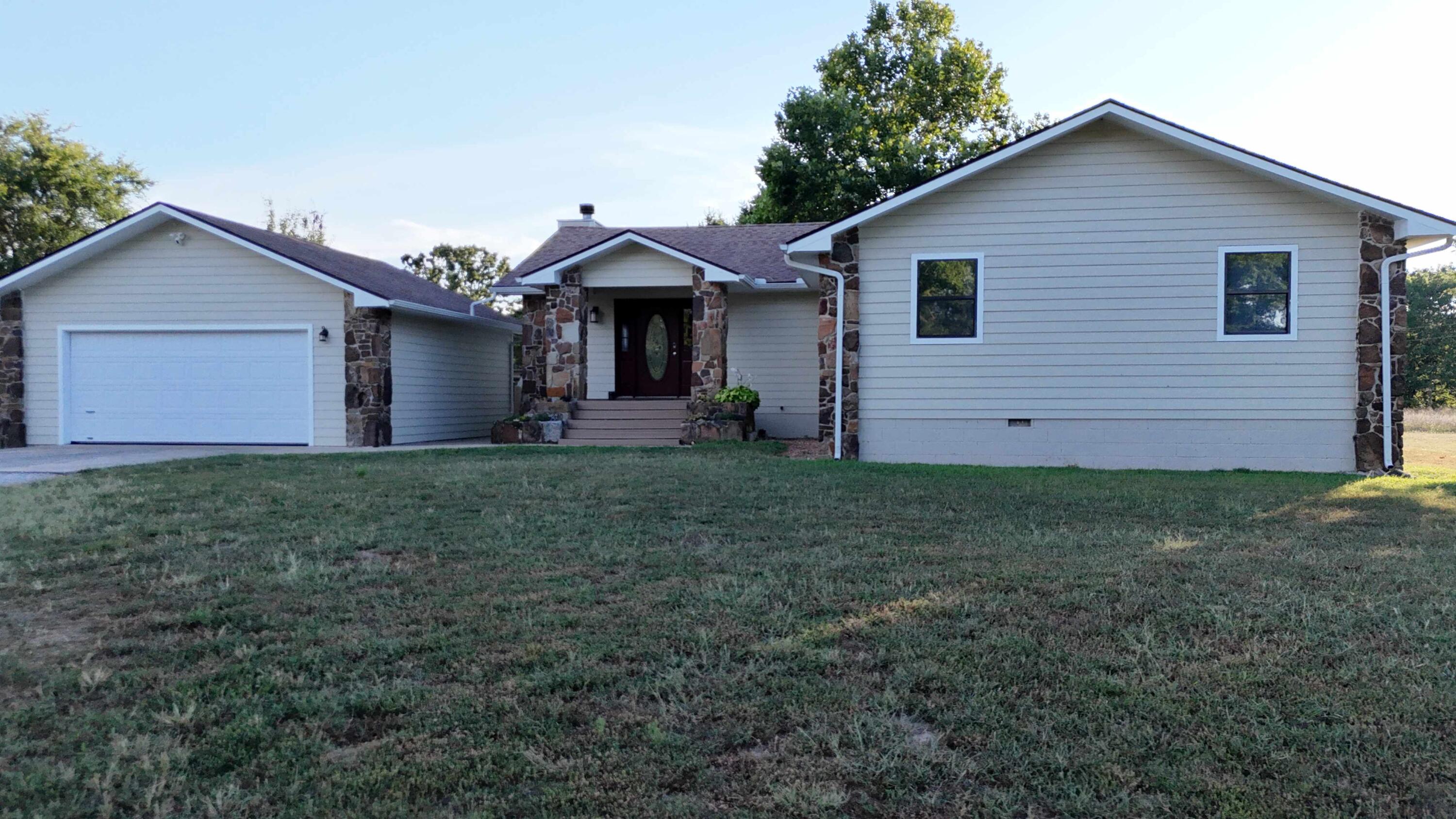 27324 Farm Road 1255 Property Photo 3