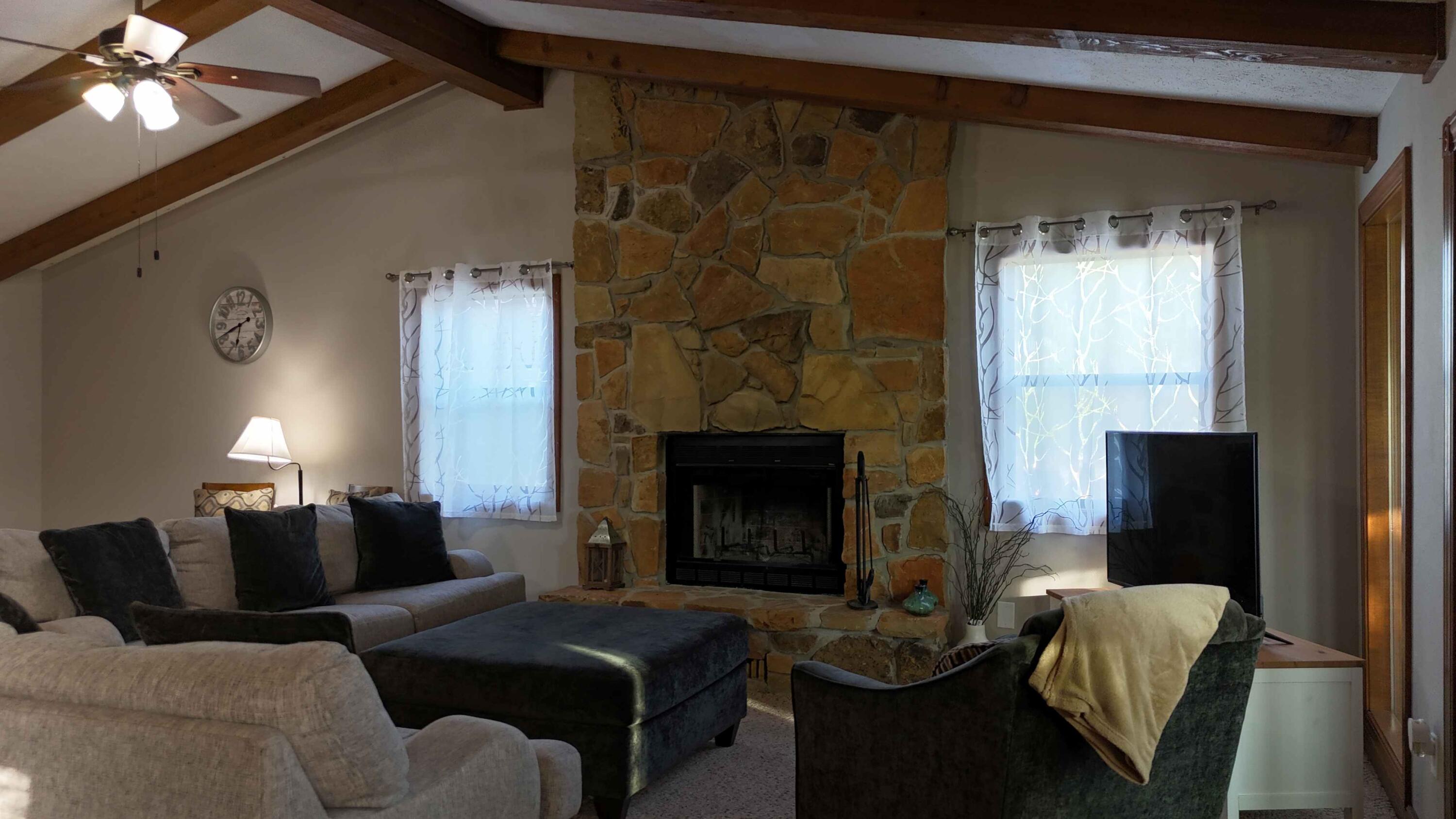 27324 Farm Road 1255 Property Photo 16