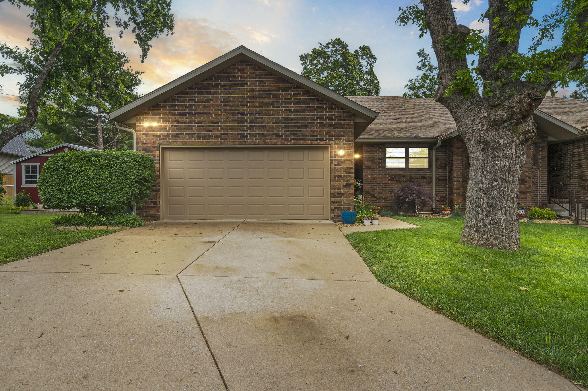650 South Woodbridge Court Property Photo