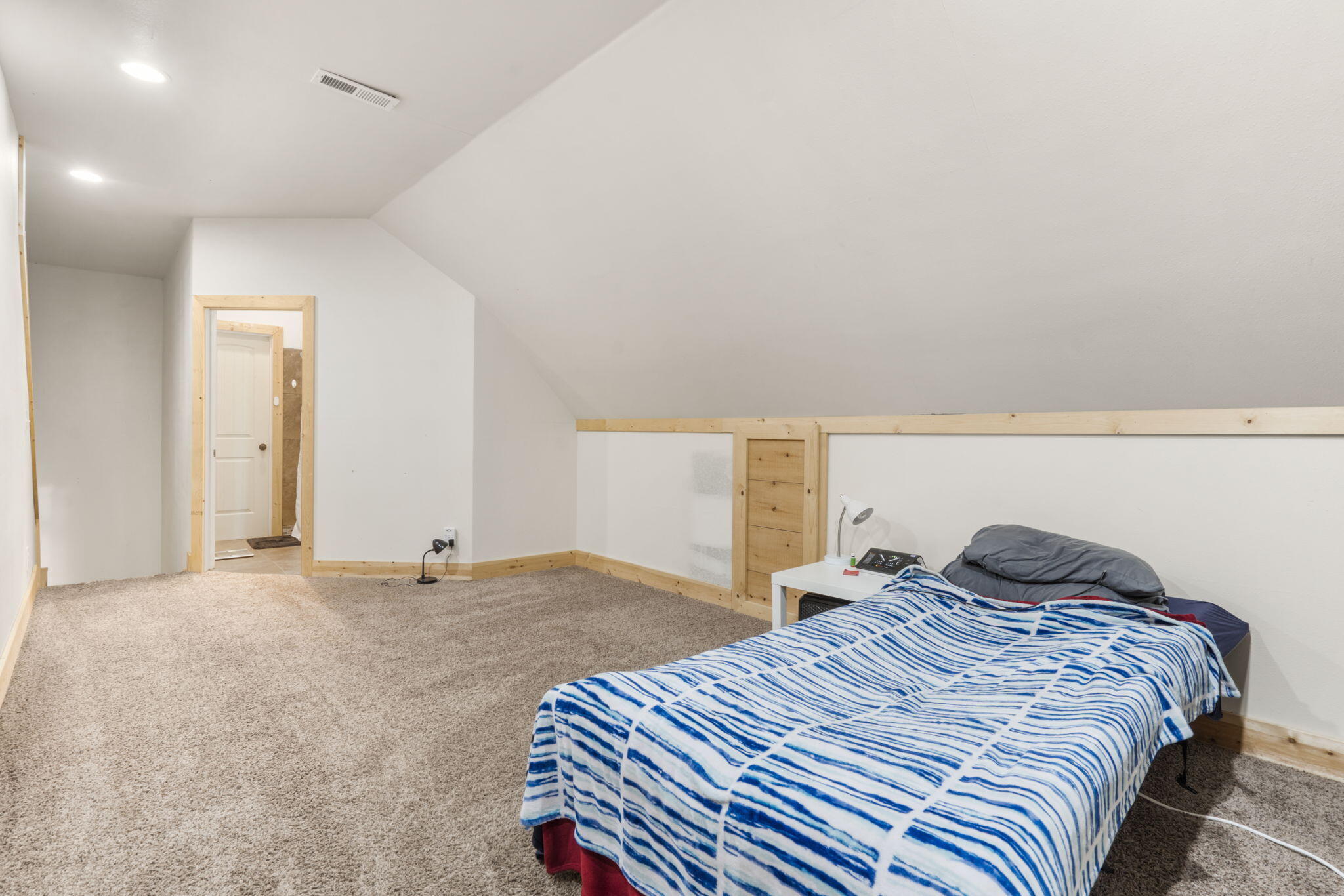 996 Seveno Ridge Road Property Photo 33