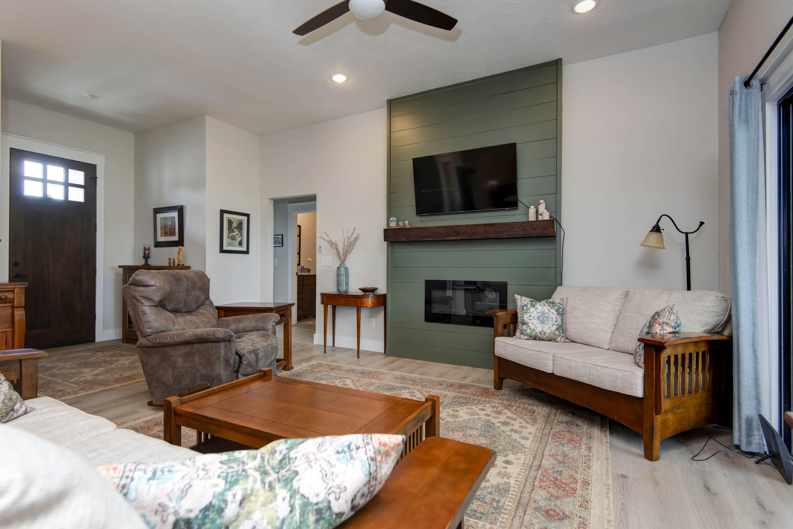 1503 West Ragweed Court Property Photo 8