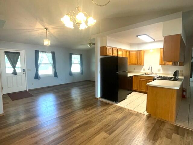 607 Robin Road Property Photo 6