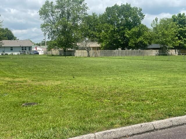 607 Robin Road Property Photo 25