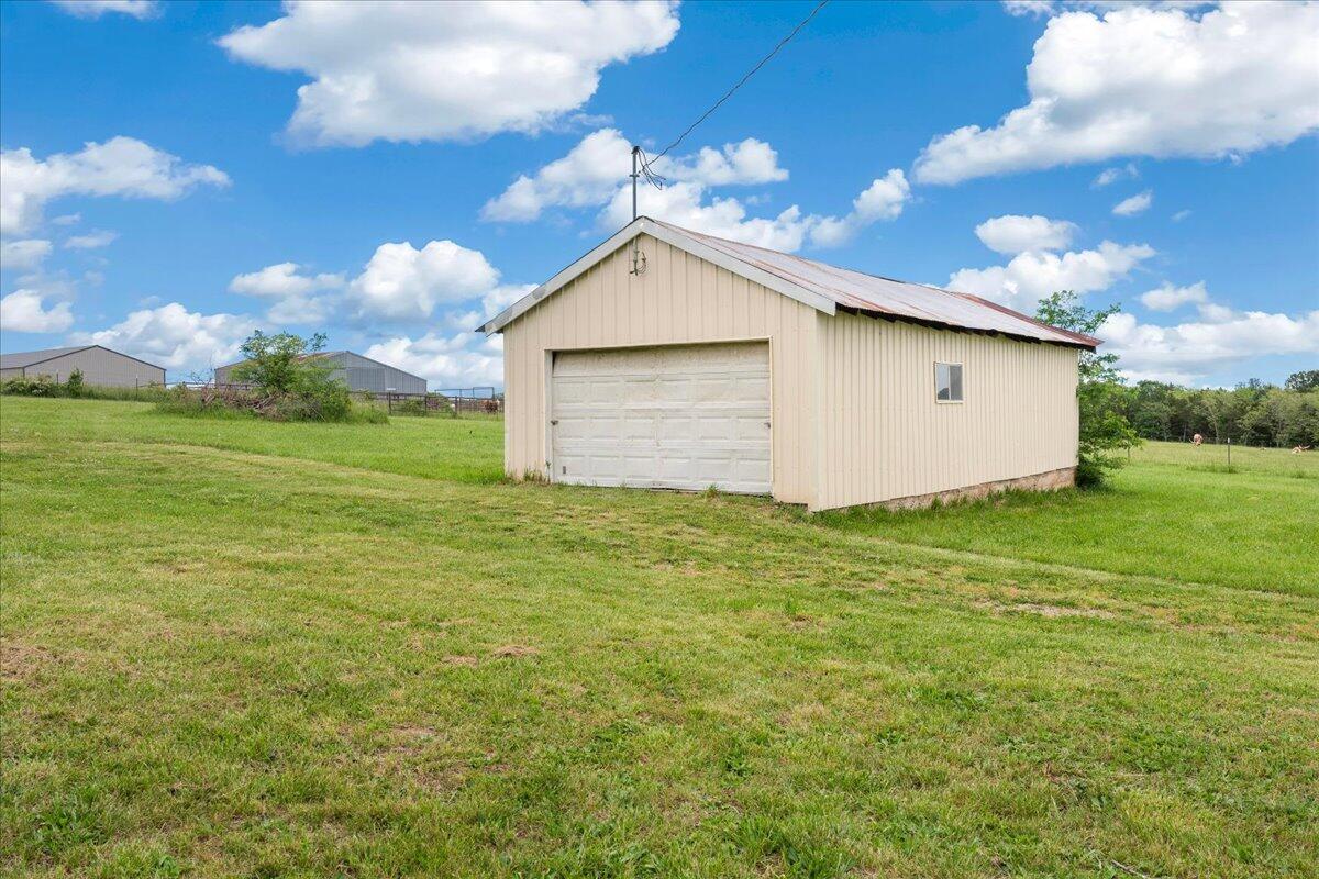 898 Short State Hwy Y Property Photo 33