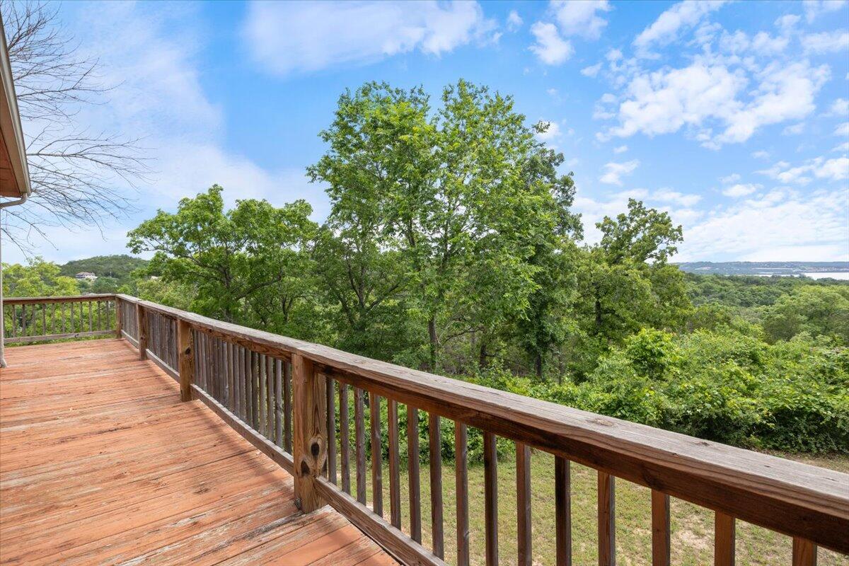 196 Cedarberry Drive Property Photo 3