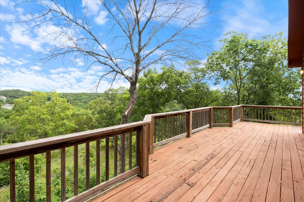 196 Cedarberry Drive Property Photo 13