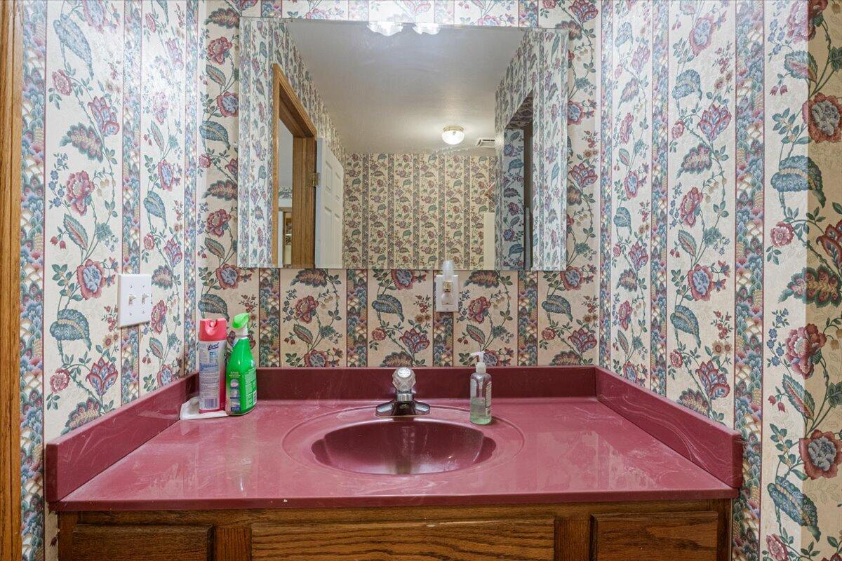 196 Cedarberry Drive Property Photo 17