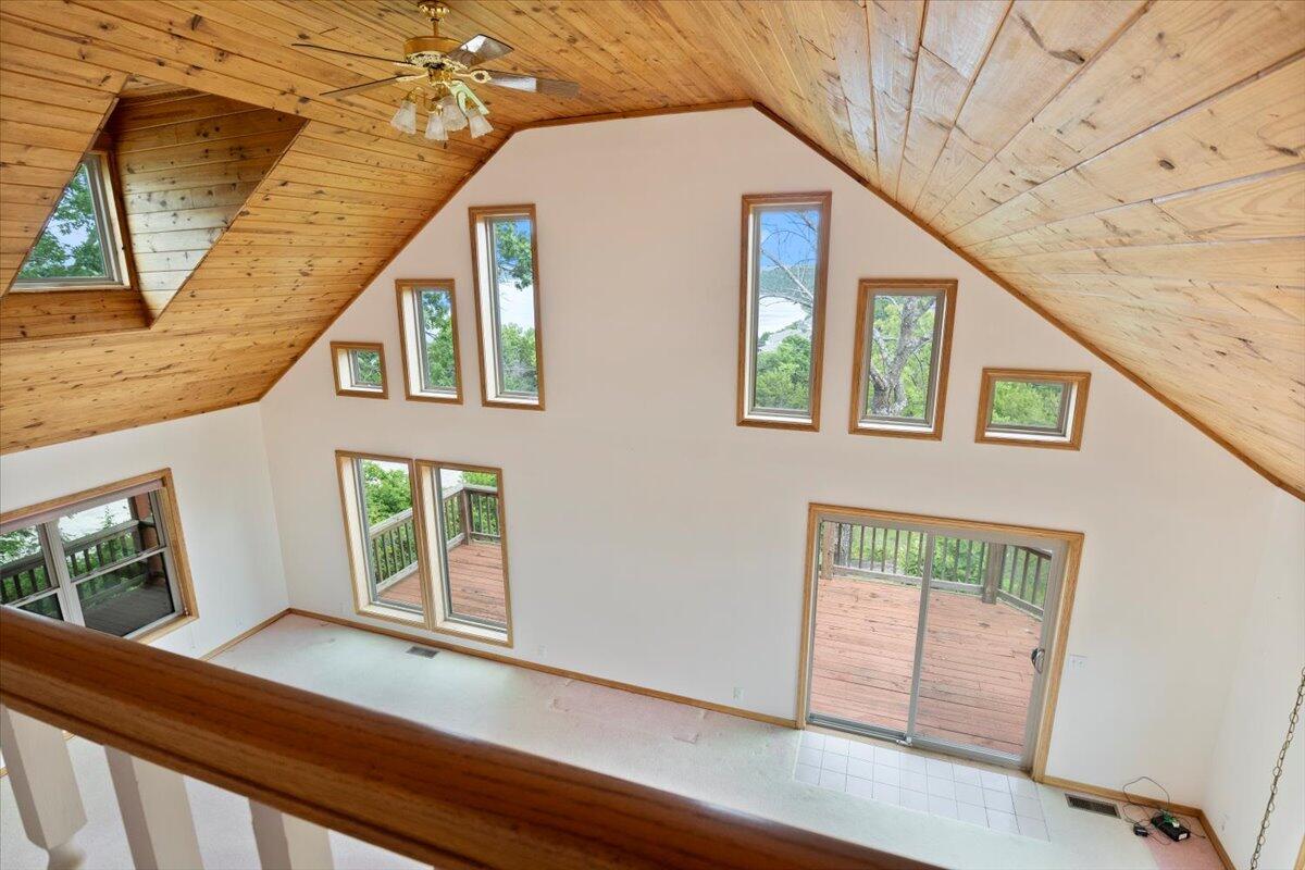196 Cedarberry Drive Property Photo 21