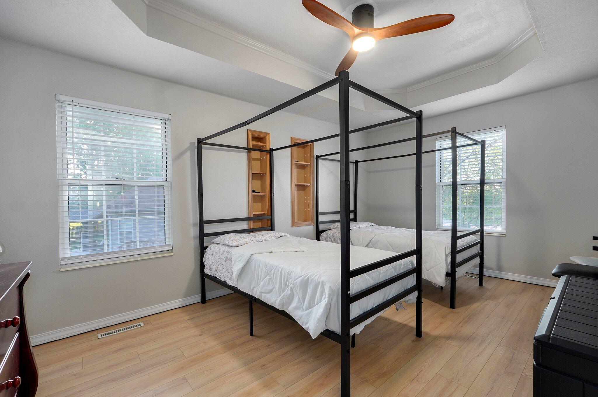 505 Thunderbird Drive Property Photo 11