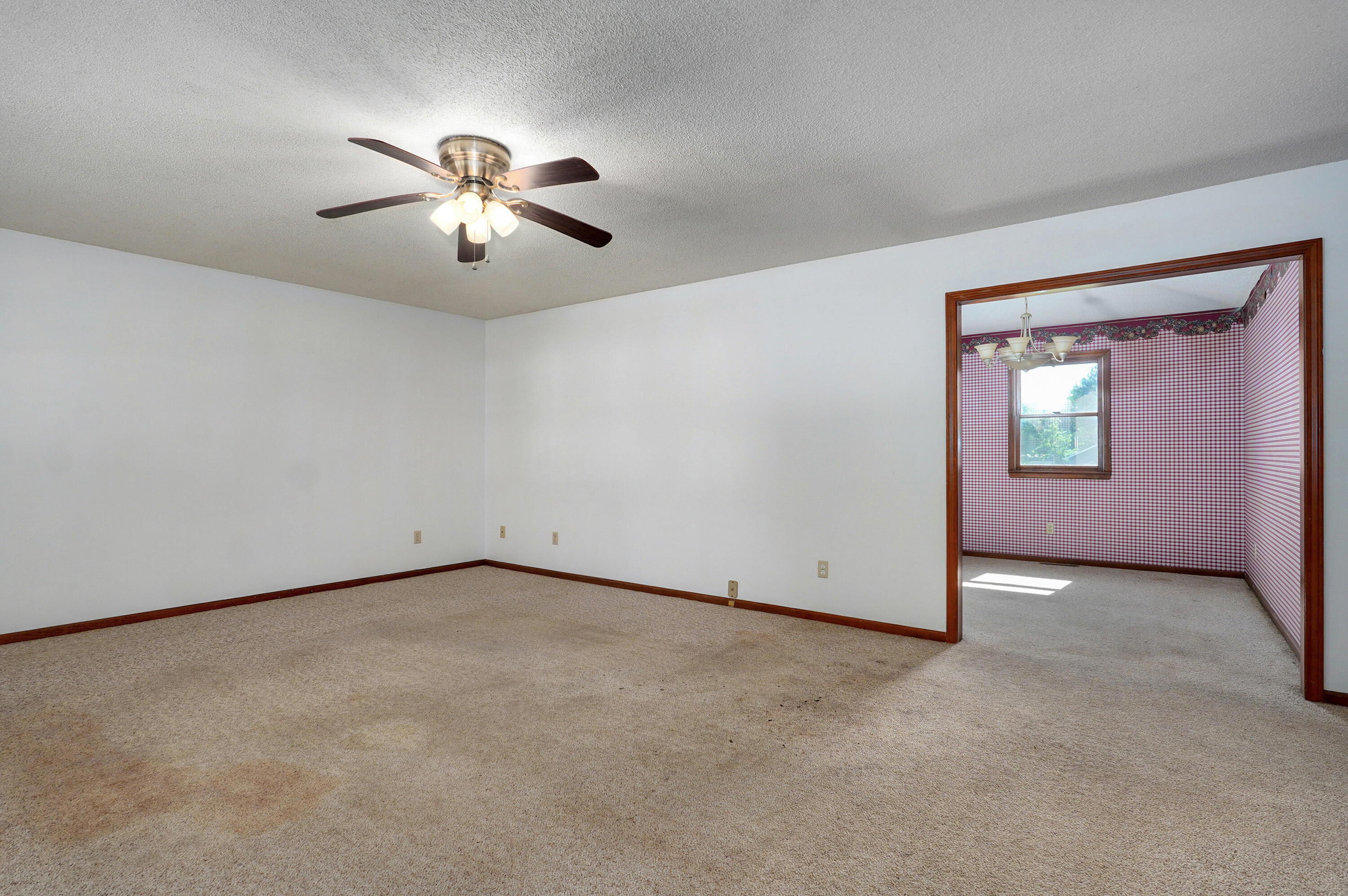 418 North Hartford Avenue Property Photo 4