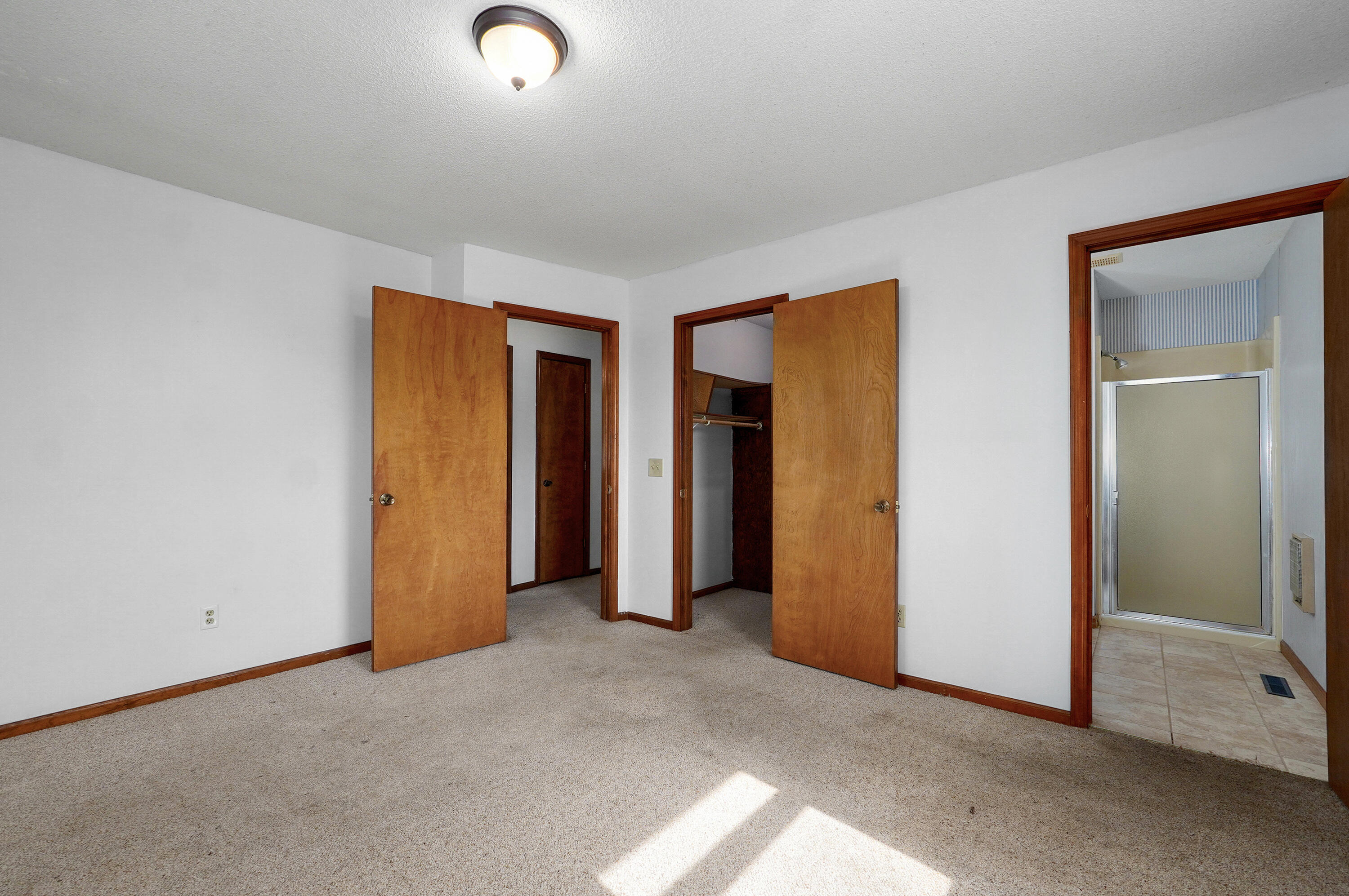 418 North Hartford Avenue Property Photo 12