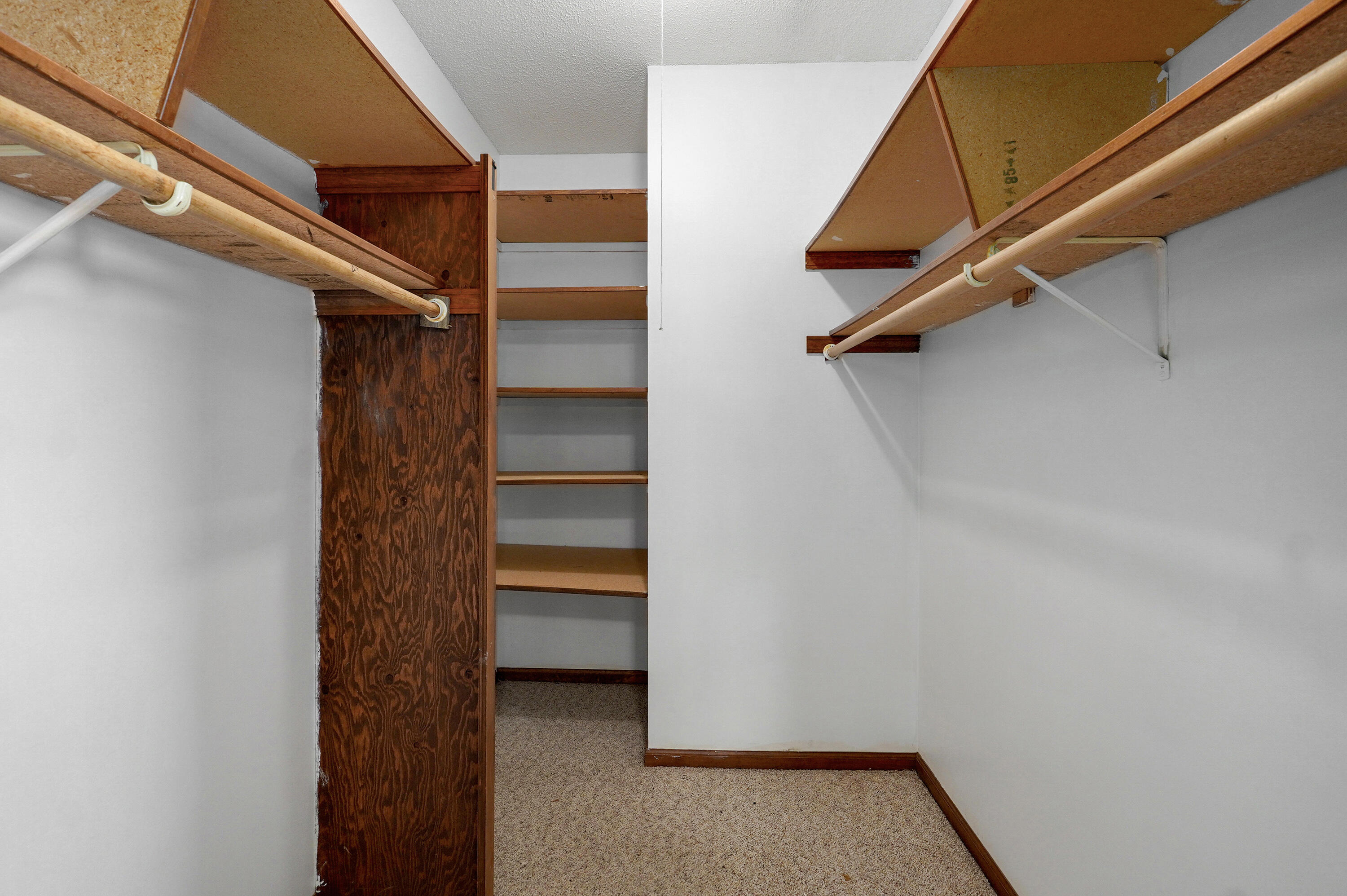 418 North Hartford Avenue Property Photo 14